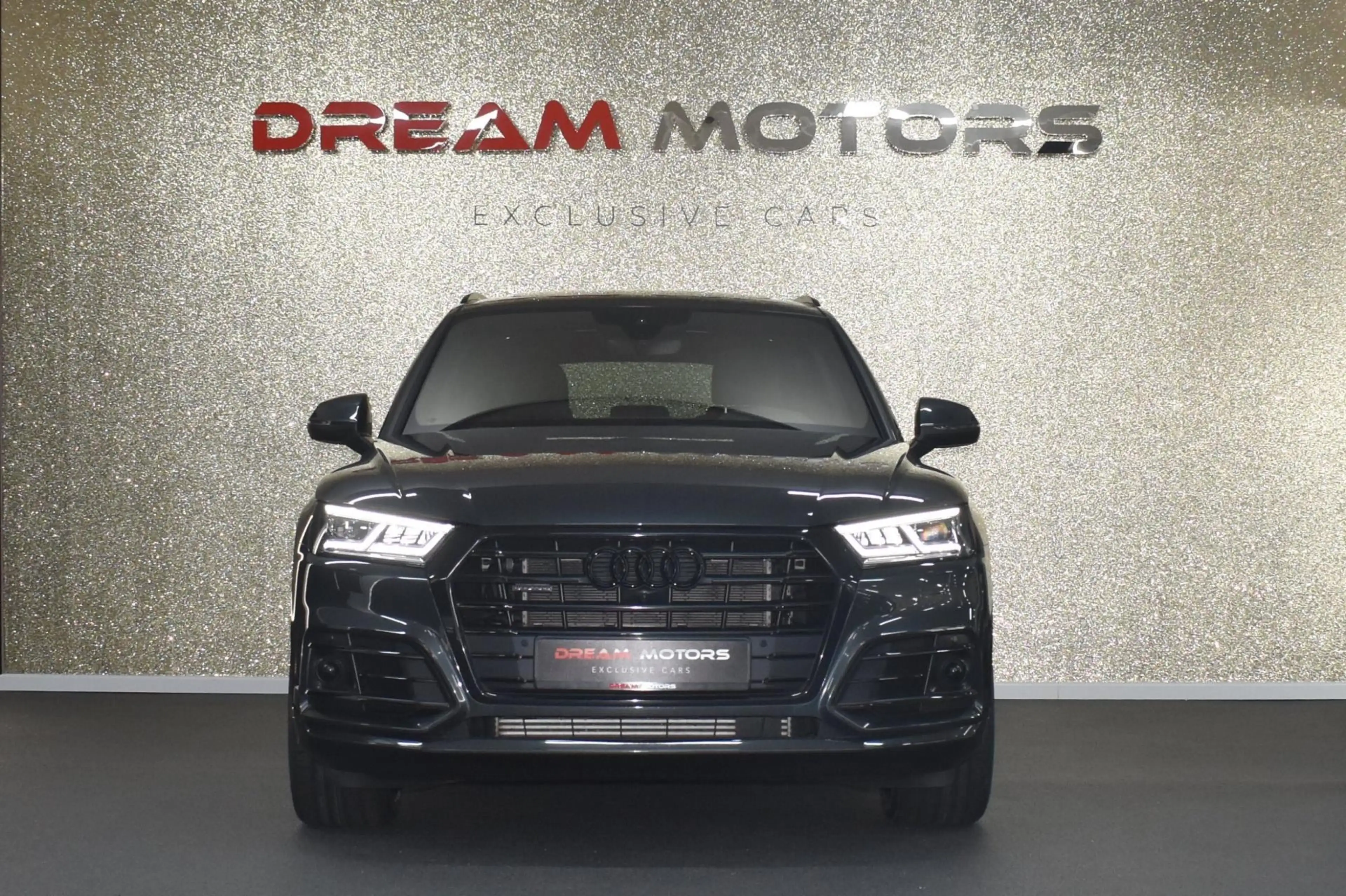 Audi Q5 55 TFSI e Quattro COMPETITION 367pk | LUCHTVERING — photo 7
