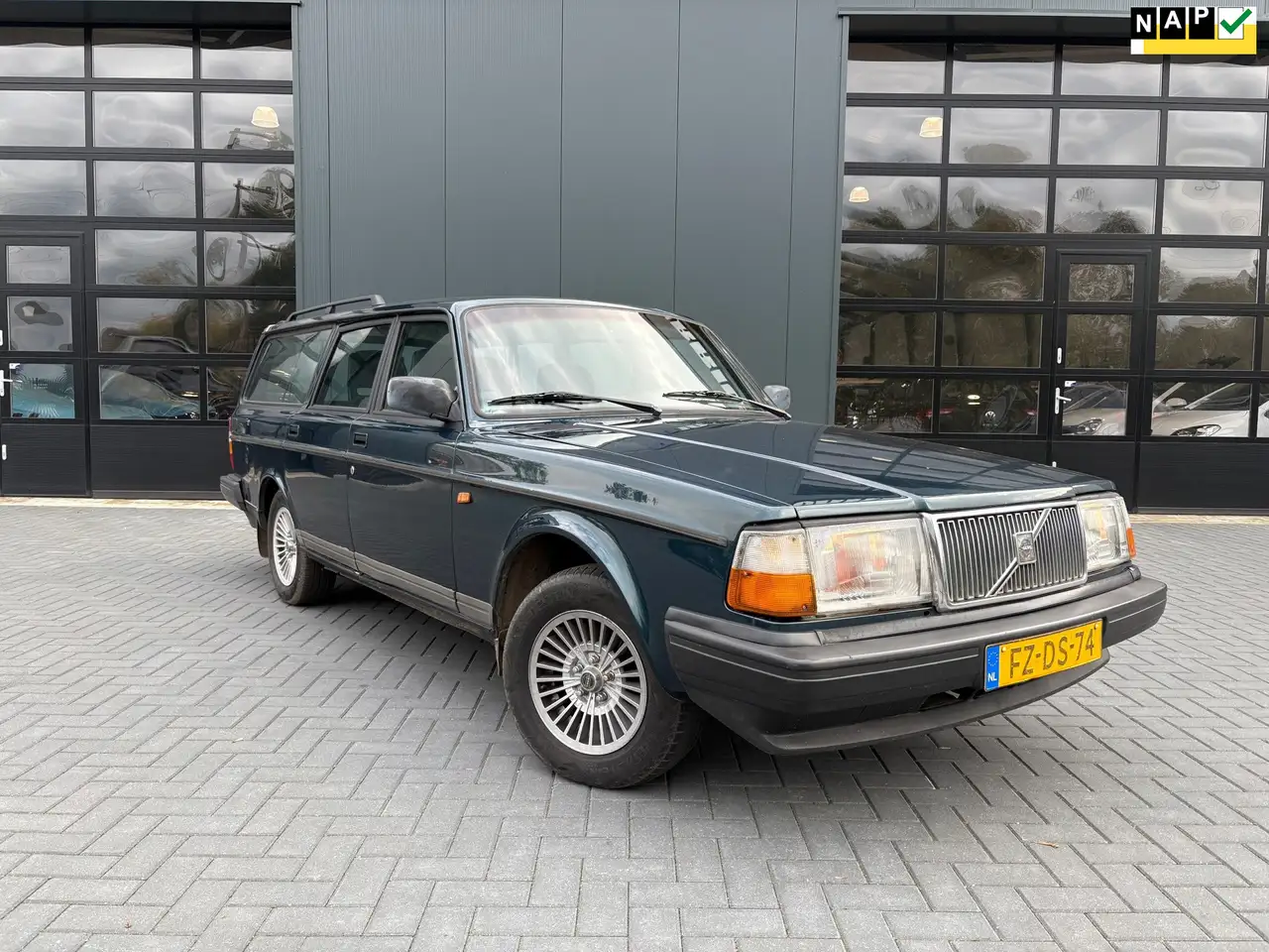 Volvo 240