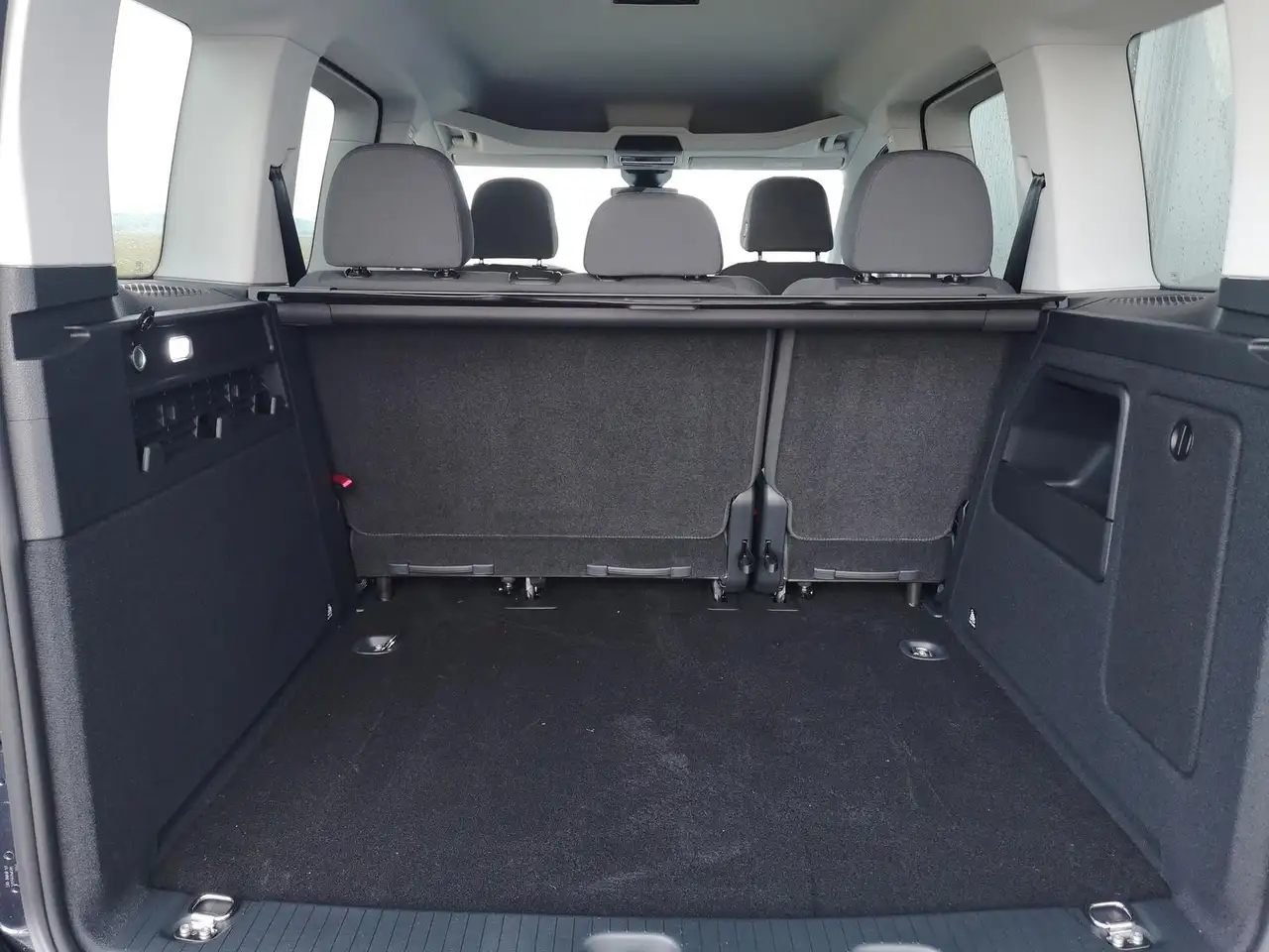 Volkswagen Caddy 2026 — фото 9