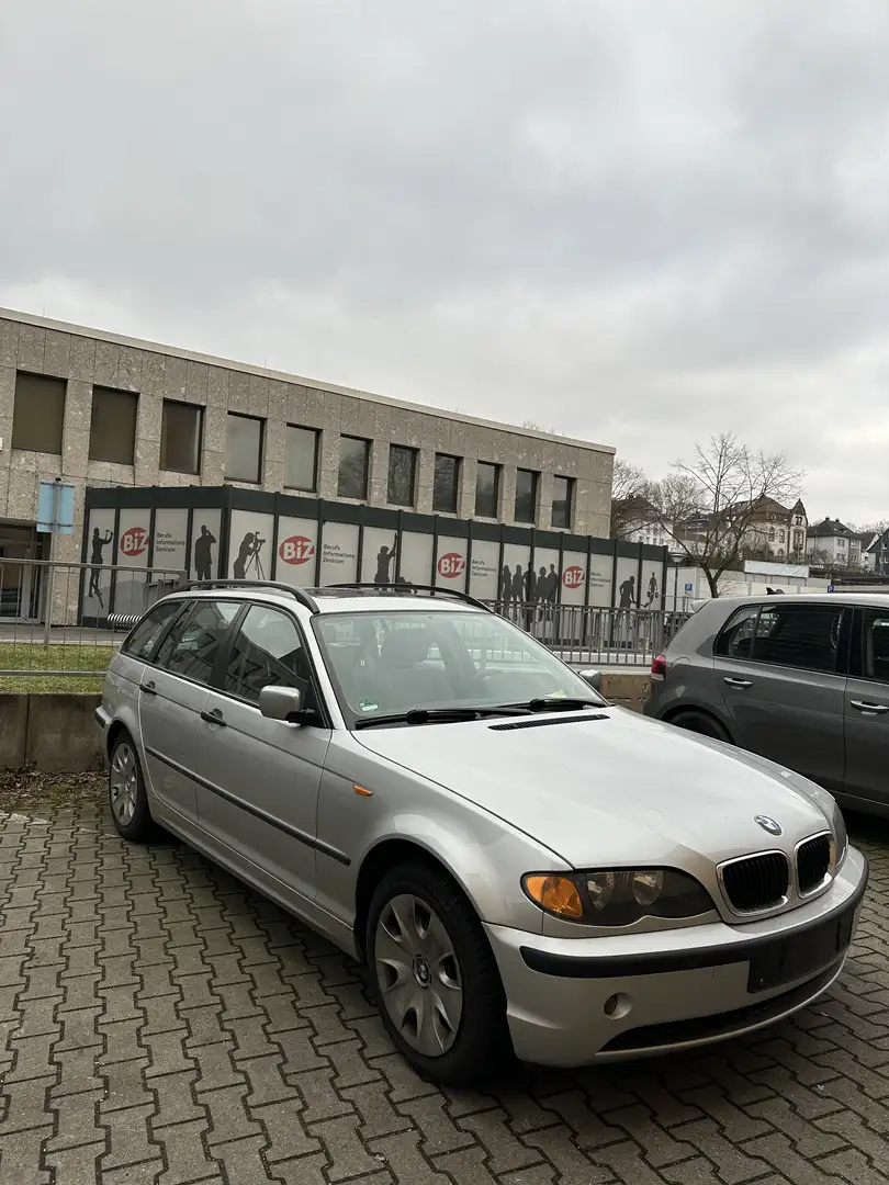 BMW 320 320d touring E46 Plateado - 2