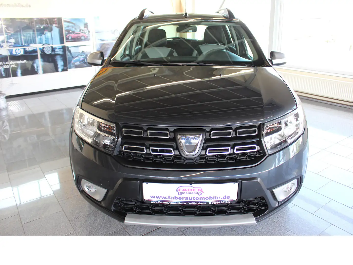 Dacia Sandero Stepway Prestige,Top-Ausstattung, Grau - 2