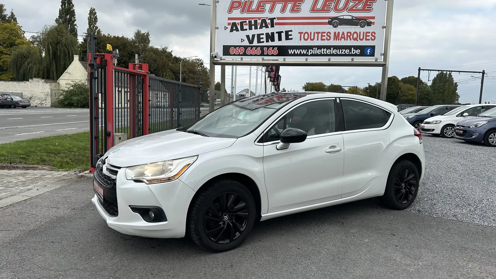 Citroen DS4 DS4 1.6 HDi Business (Fleet) Blanc - 2