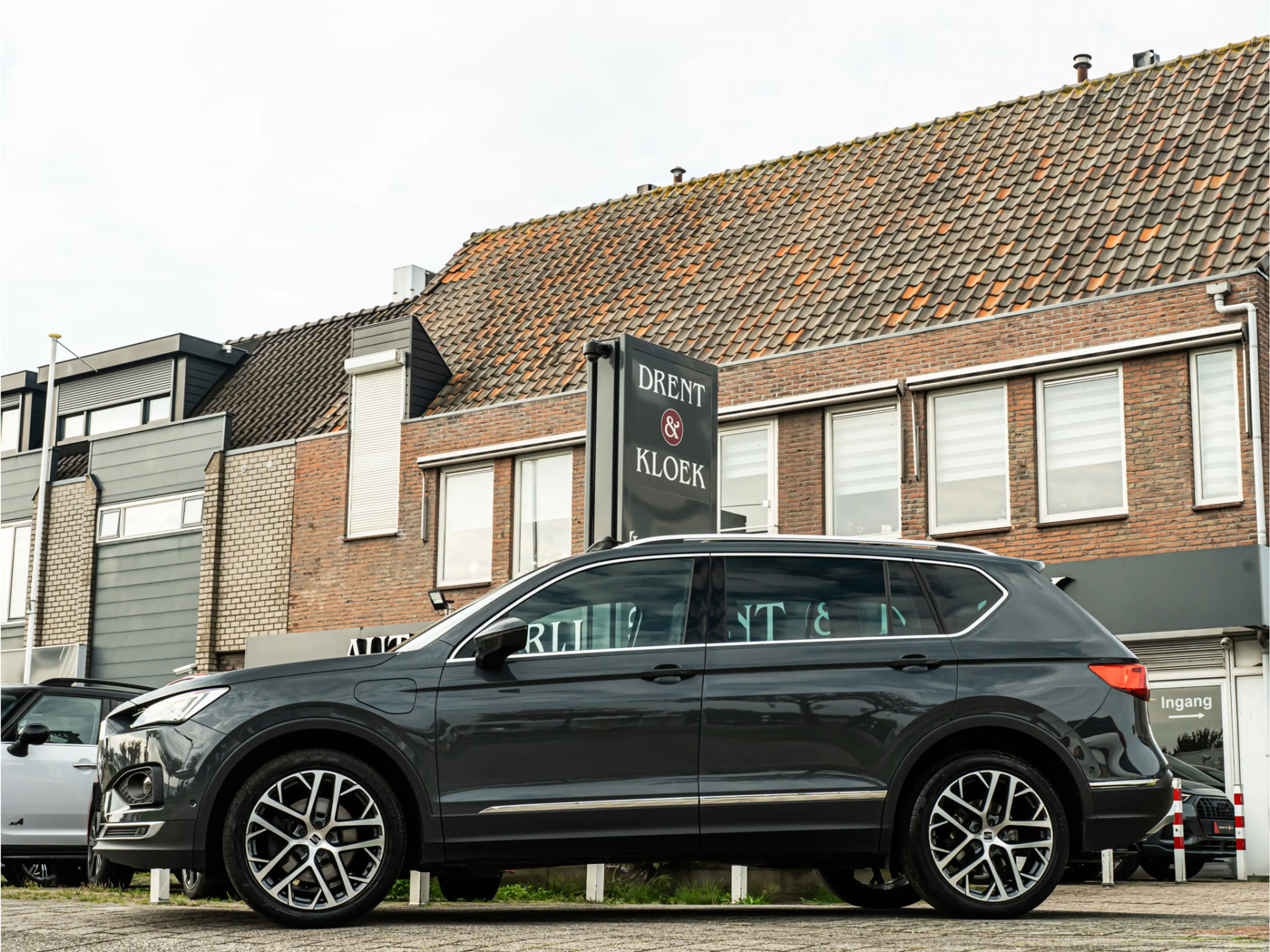SEAT Tarraco 1.4 TSI e-Hybrid PHEV Xperience PANO 20 INCH 360 C — photo 24