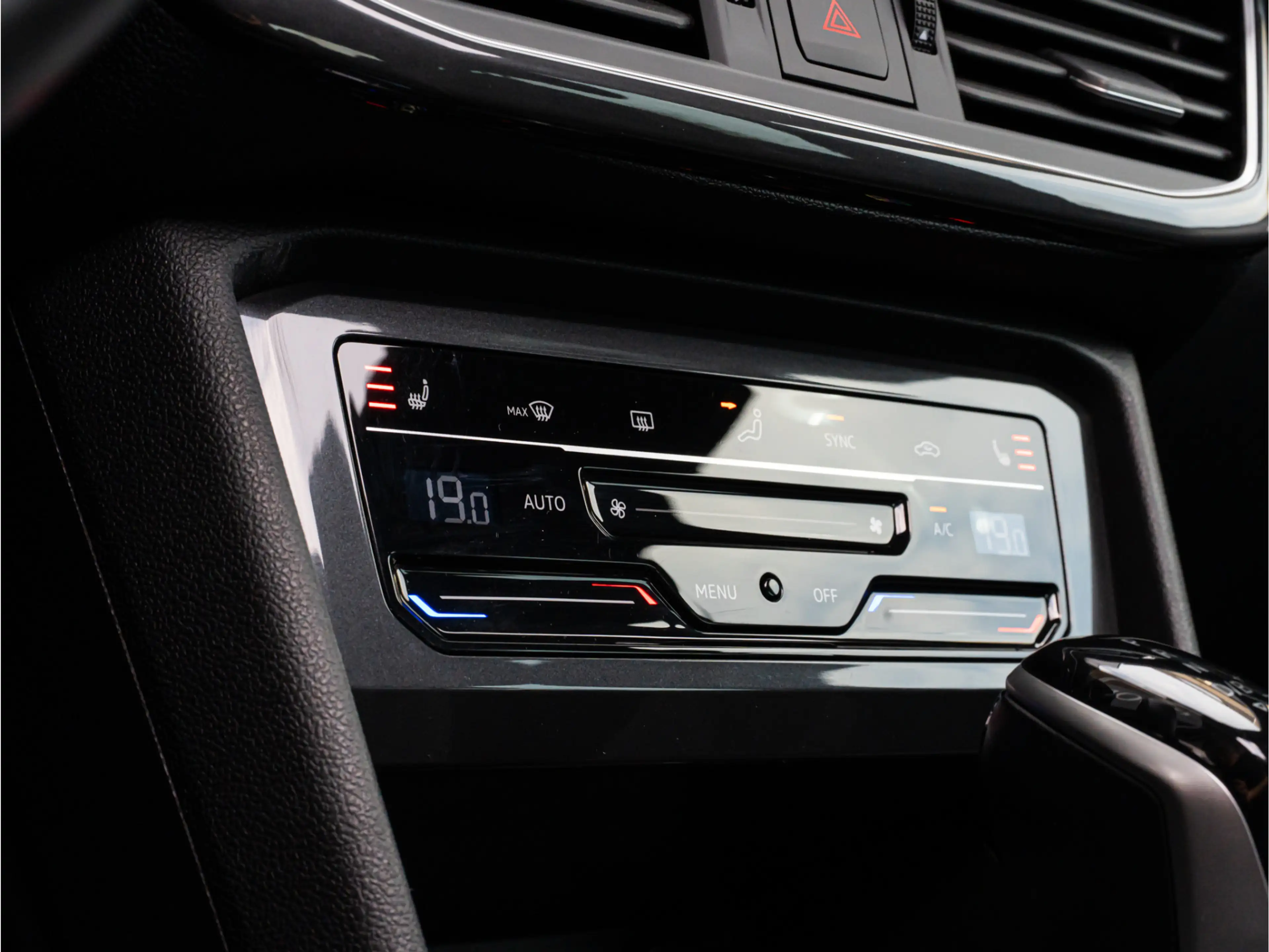 SEAT Tarraco 1.4 TSI e-Hybrid PHEV Xperience PANO 20 INCH 360 C — photo 15
