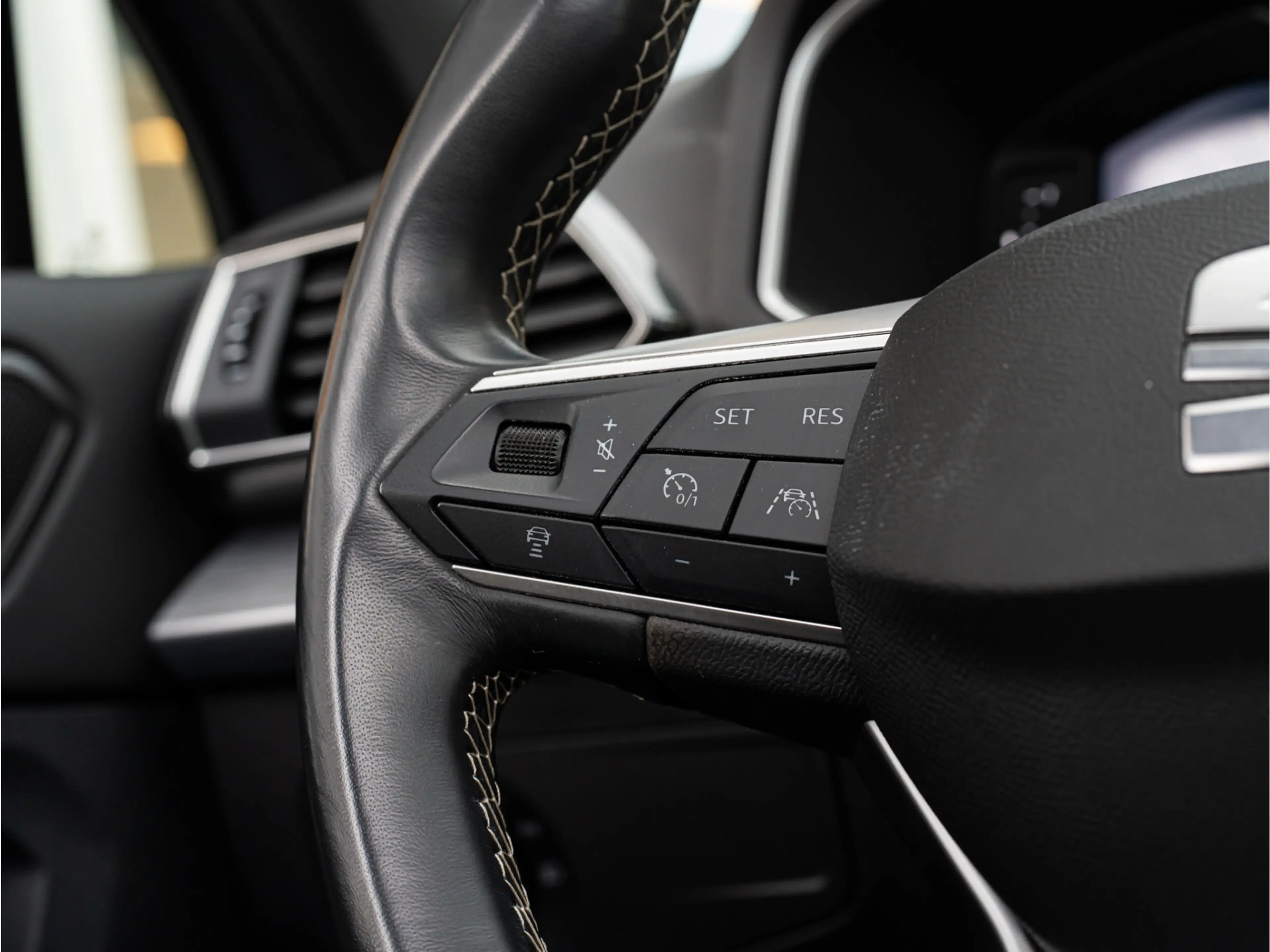 SEAT Tarraco 1.4 TSI e-Hybrid PHEV Xperience PANO 20 INCH 360 C — photo 18