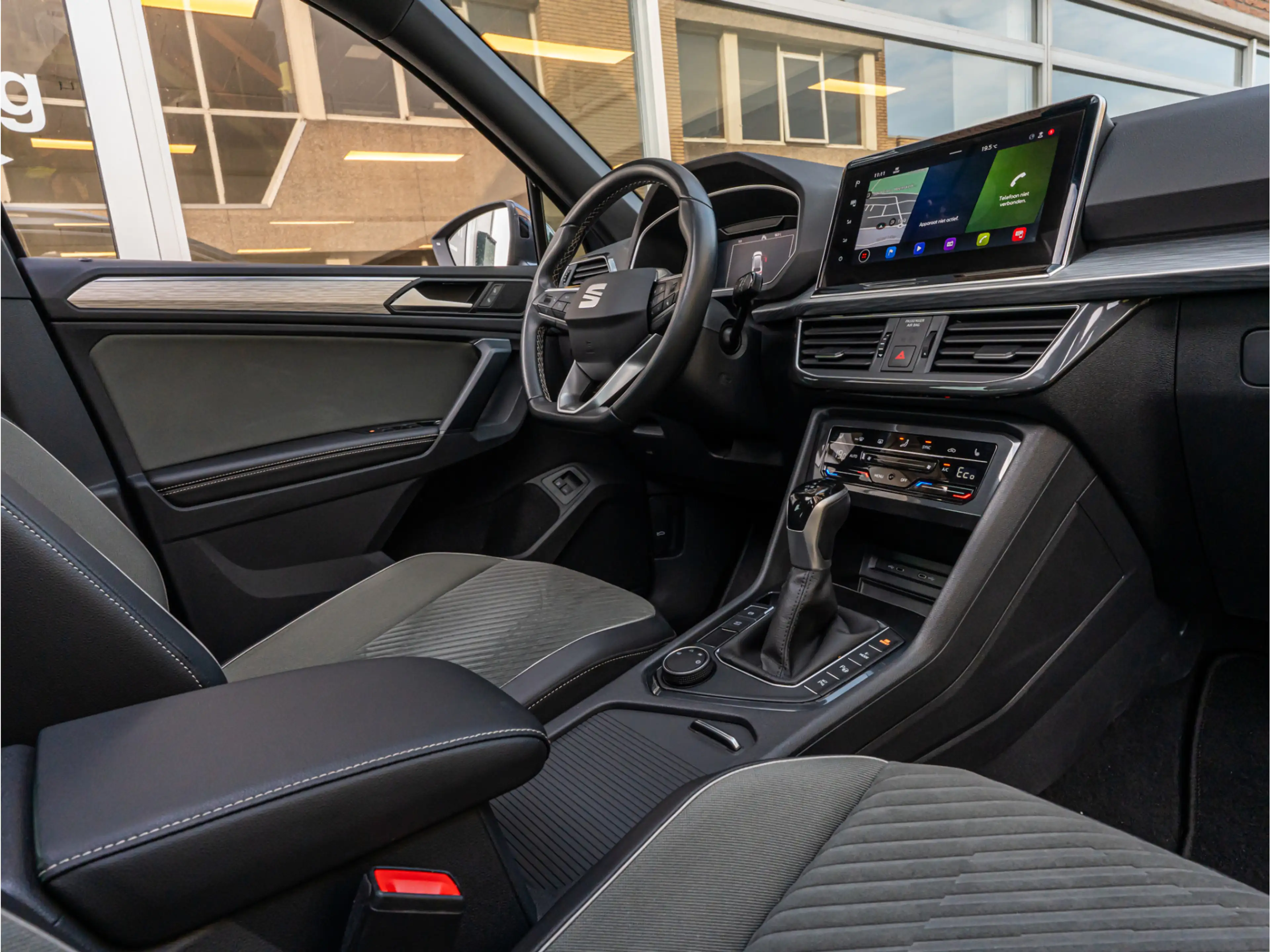 SEAT Tarraco 1.4 TSI e-Hybrid PHEV Xperience PANO 20 INCH 360 C — photo 23