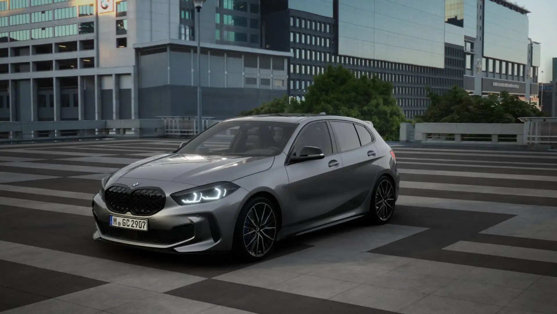 BMW 135 Mi xDrive ///PerformancePak. Shadow M-Sitze Grau - 1