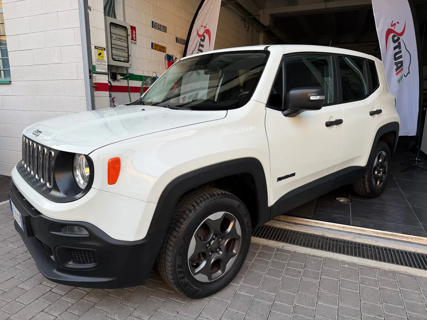 Jeep Renegade 4x4 DISTRIBUZIONE ESEGUITA!!! Bianco - 2