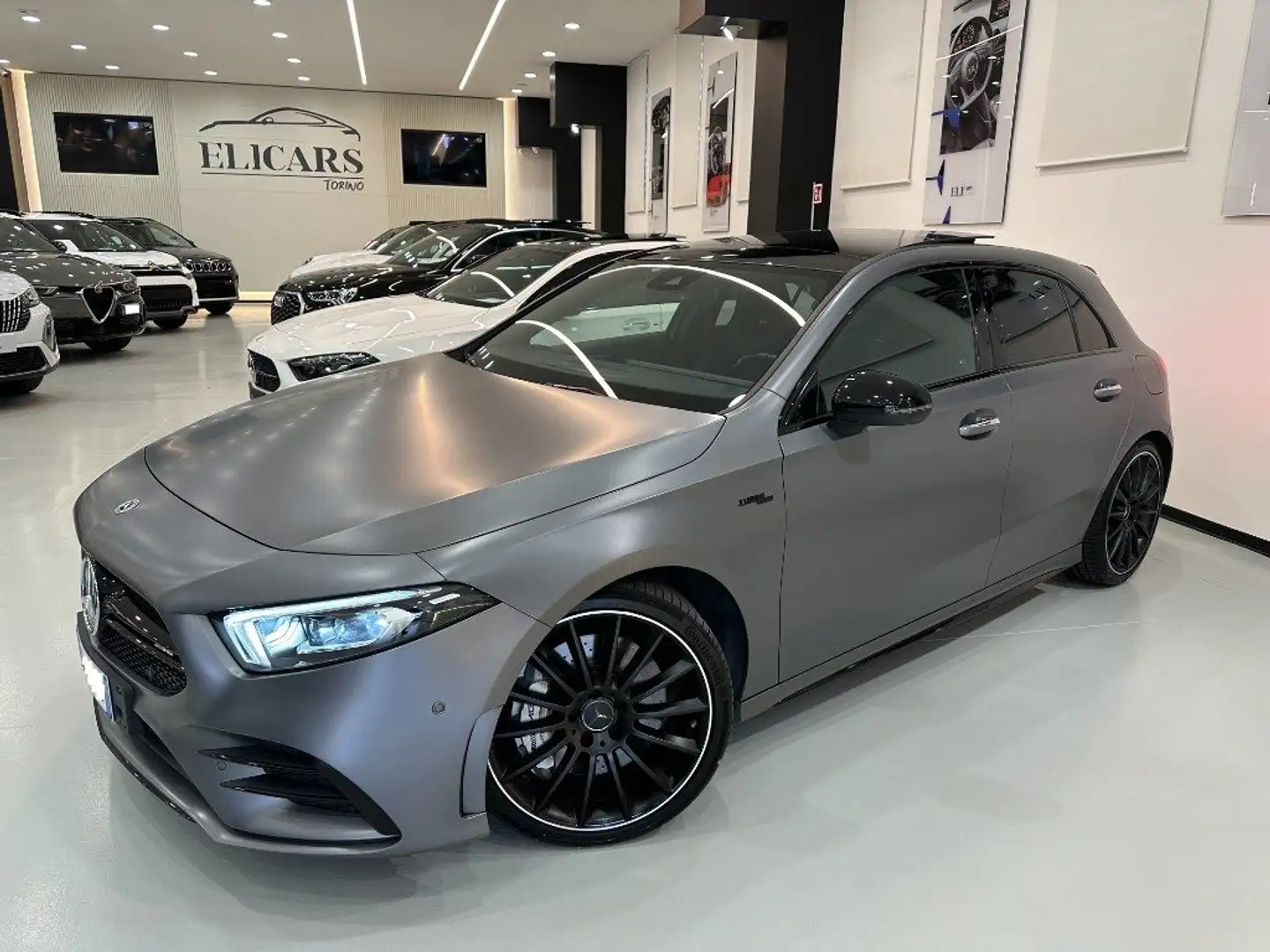 Mercedes-Benz A 35 AMG 4Matic Advanced Plus Grigio - 1