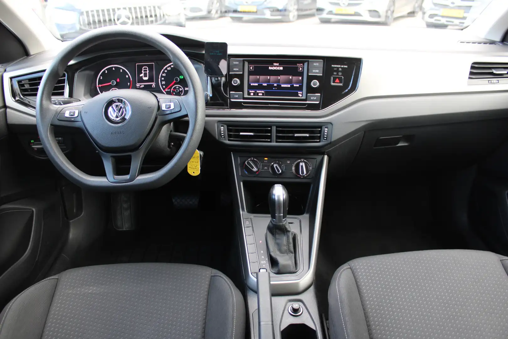 Volkswagen Polo 1.0 TSI Comfortline AIRCO CRUISE 18'' Nero - 2
