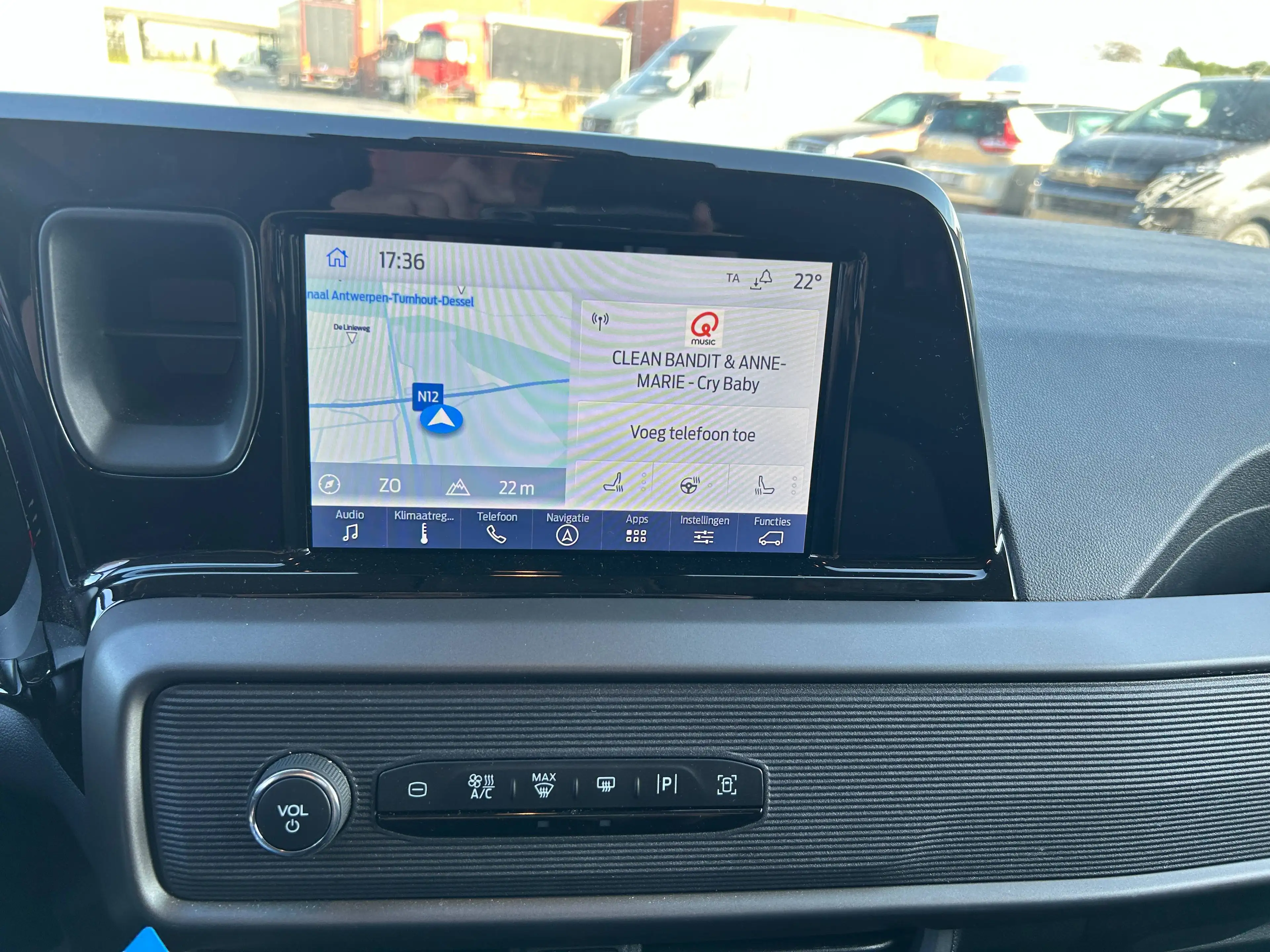 Ford Tourneo Courier Tourneo Courier 1.0 EcoBoost Titanium Titanium — photo 15