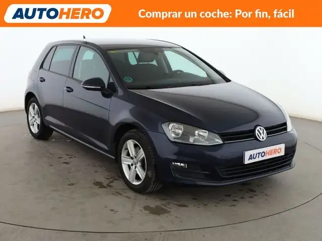 Volkswagen Golf view 8