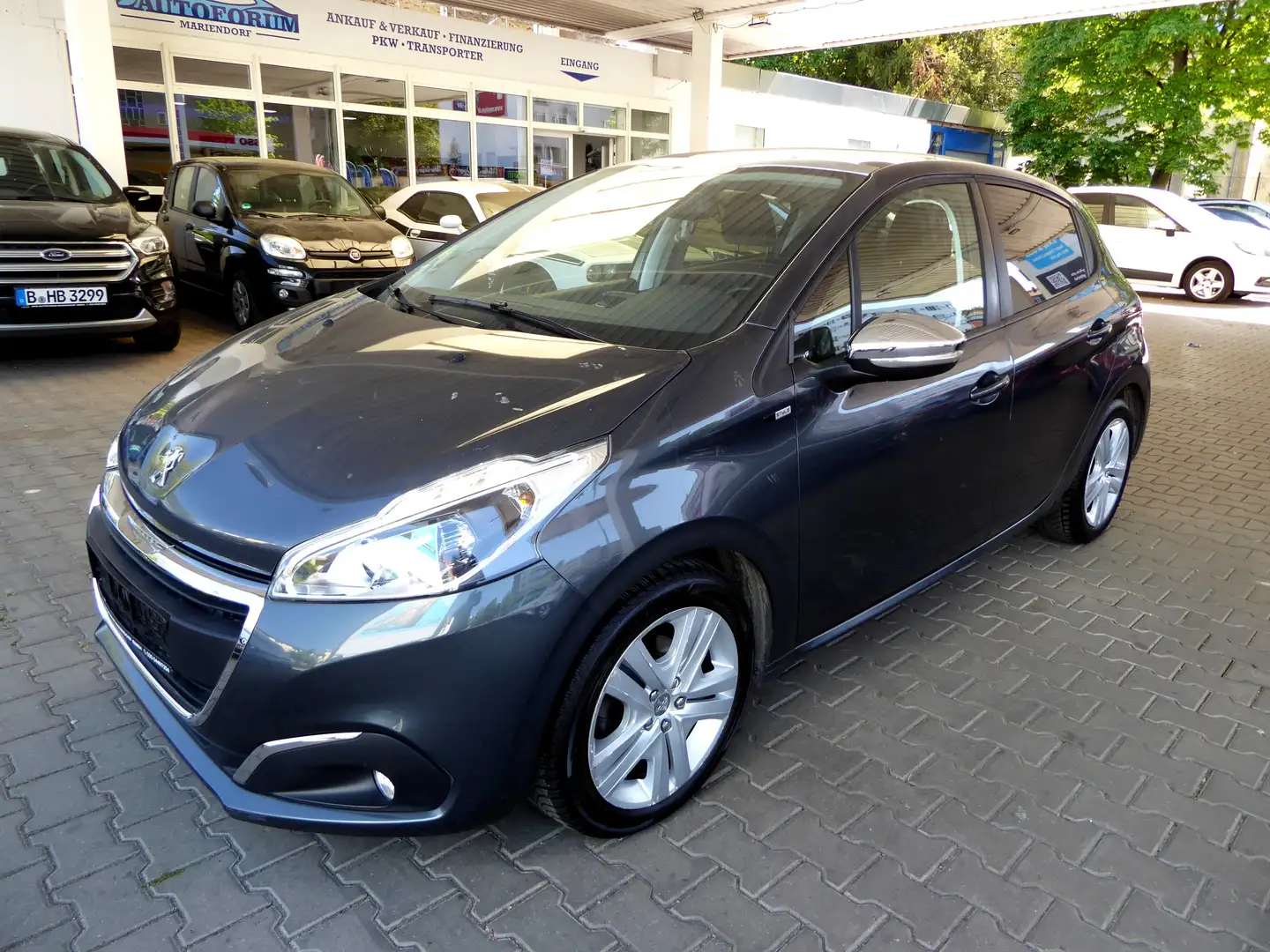 Peugeot 208 Blue-HDi 100 --1.Hand-- Gris - 2
