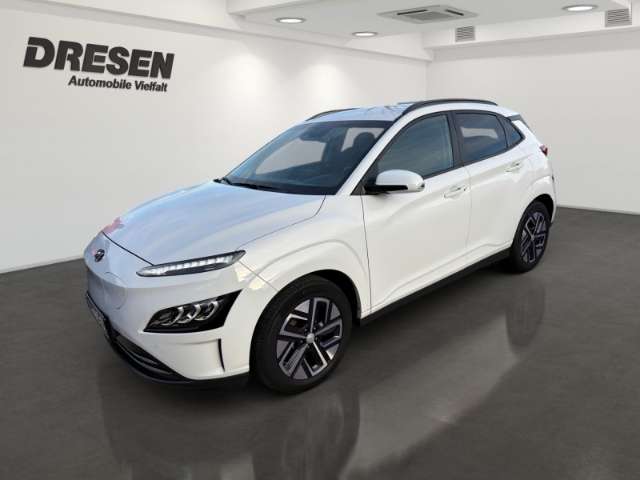 Hyundai KONA MJ21 (150kW) TREND-Paket NAVI LED WÄRMEPUMPE