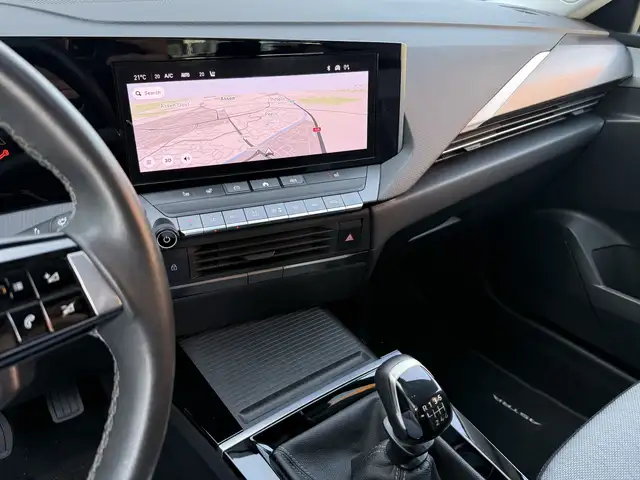 Opel Astra view 15
