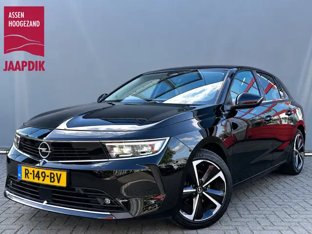 2022 Opel Astra in Black for sale