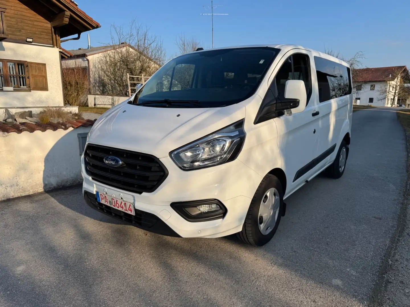 Ford Transit Custom  320  Trend 9 SITZE Blanco - 1