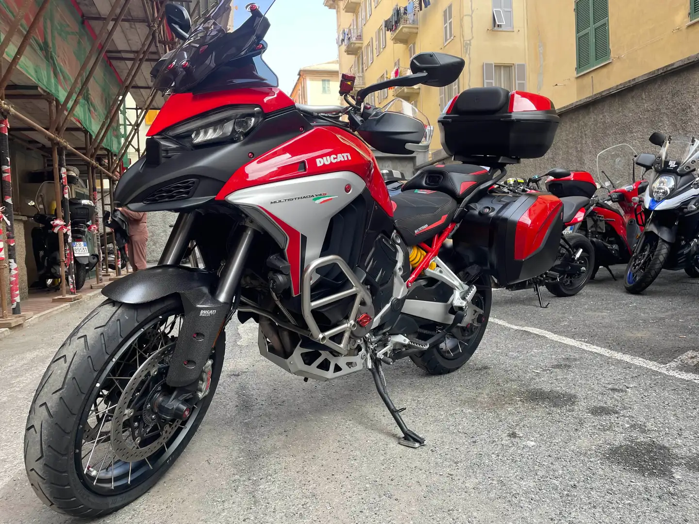 Ducati Multistrada V4 S Rosso - 2