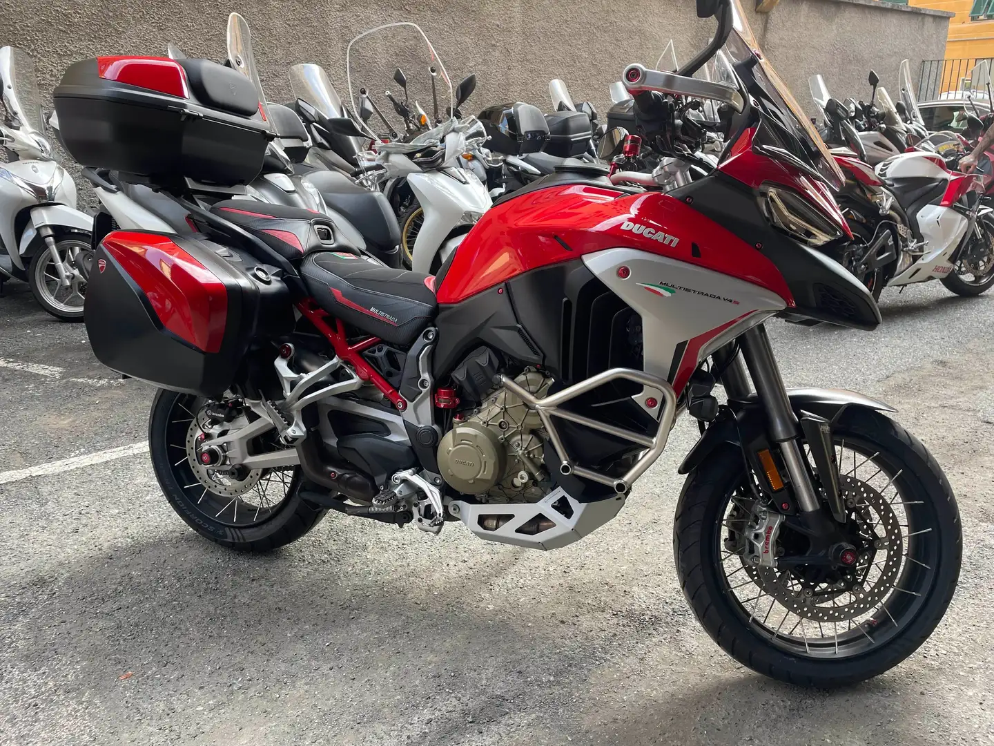 Ducati Multistrada V4 S Rosso - 1
