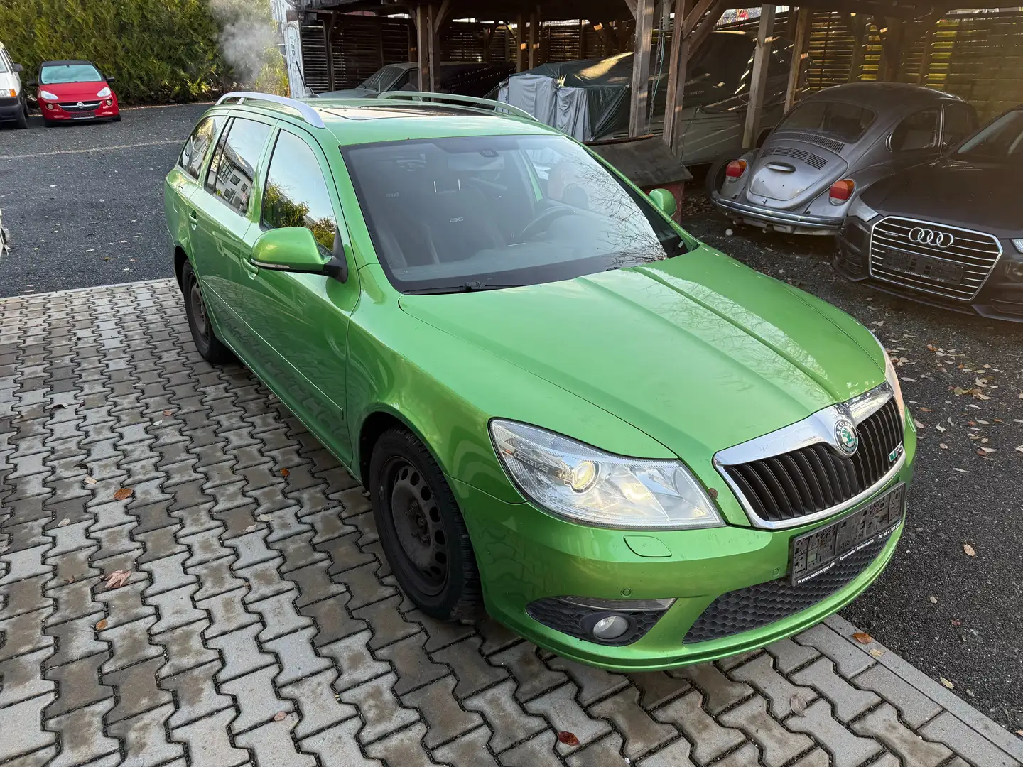 Skoda Octavia Octavia II Combi Diesel 2.0 TDI DPF RS-DSG-Euro 5 Vert - 2