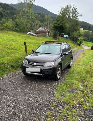 Imagine Suzuki Grand Vitara 1.9 DDiS Comfort