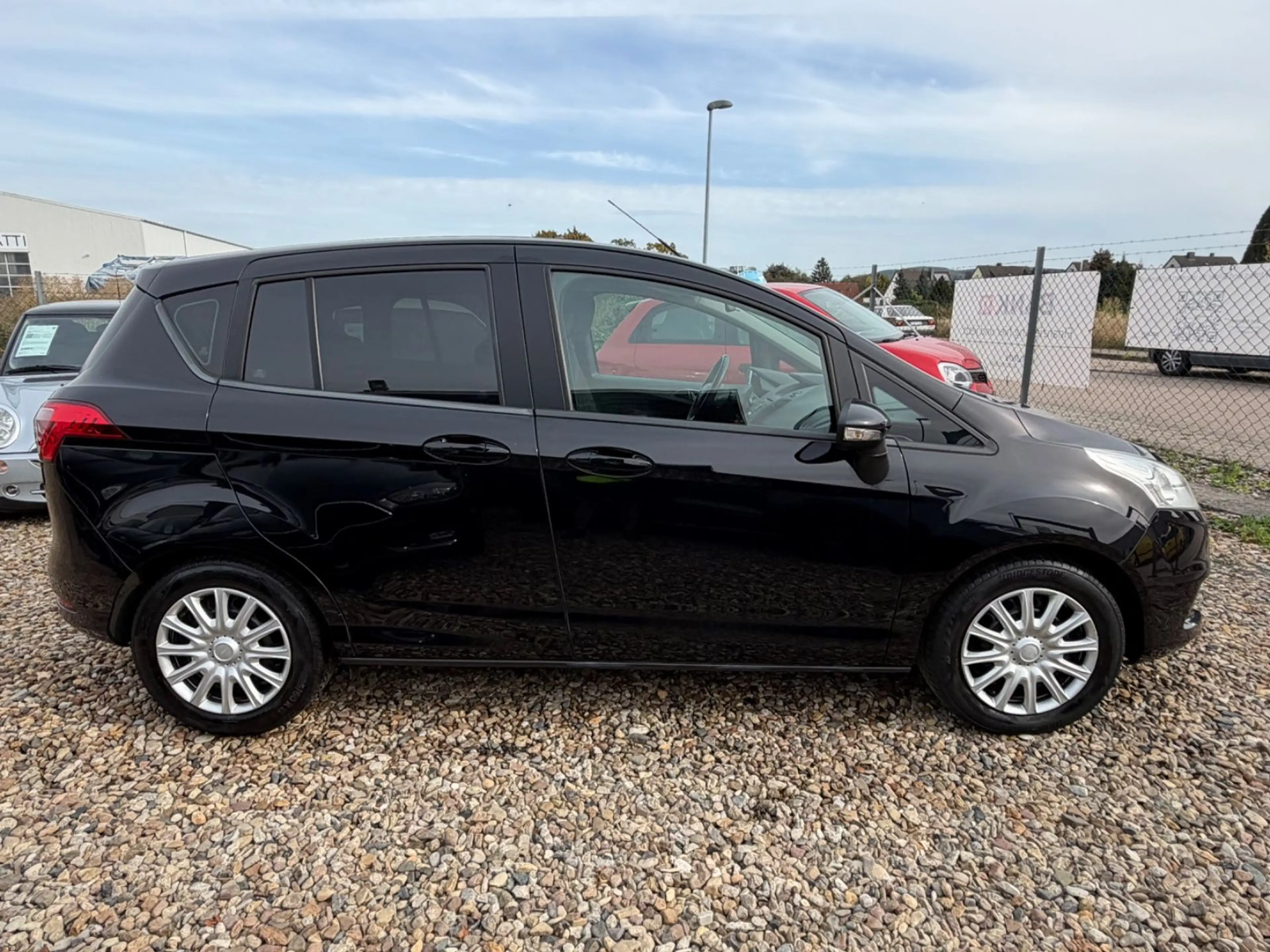 Ford B-Max 1,0 EcoBoost Trend *Sitzheizung, GJR,...* — photo 7