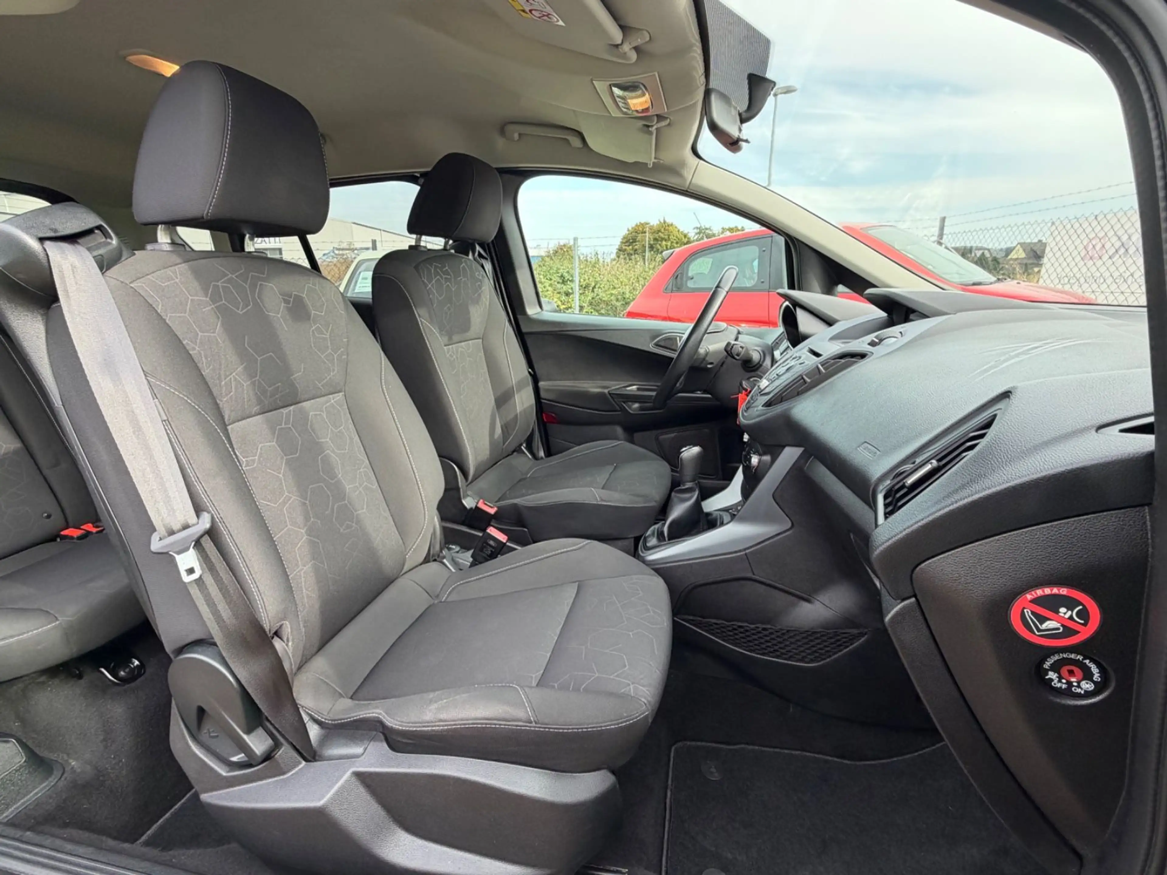 Ford B-Max 1,0 EcoBoost Trend *Sitzheizung, GJR,...* — photo 13
