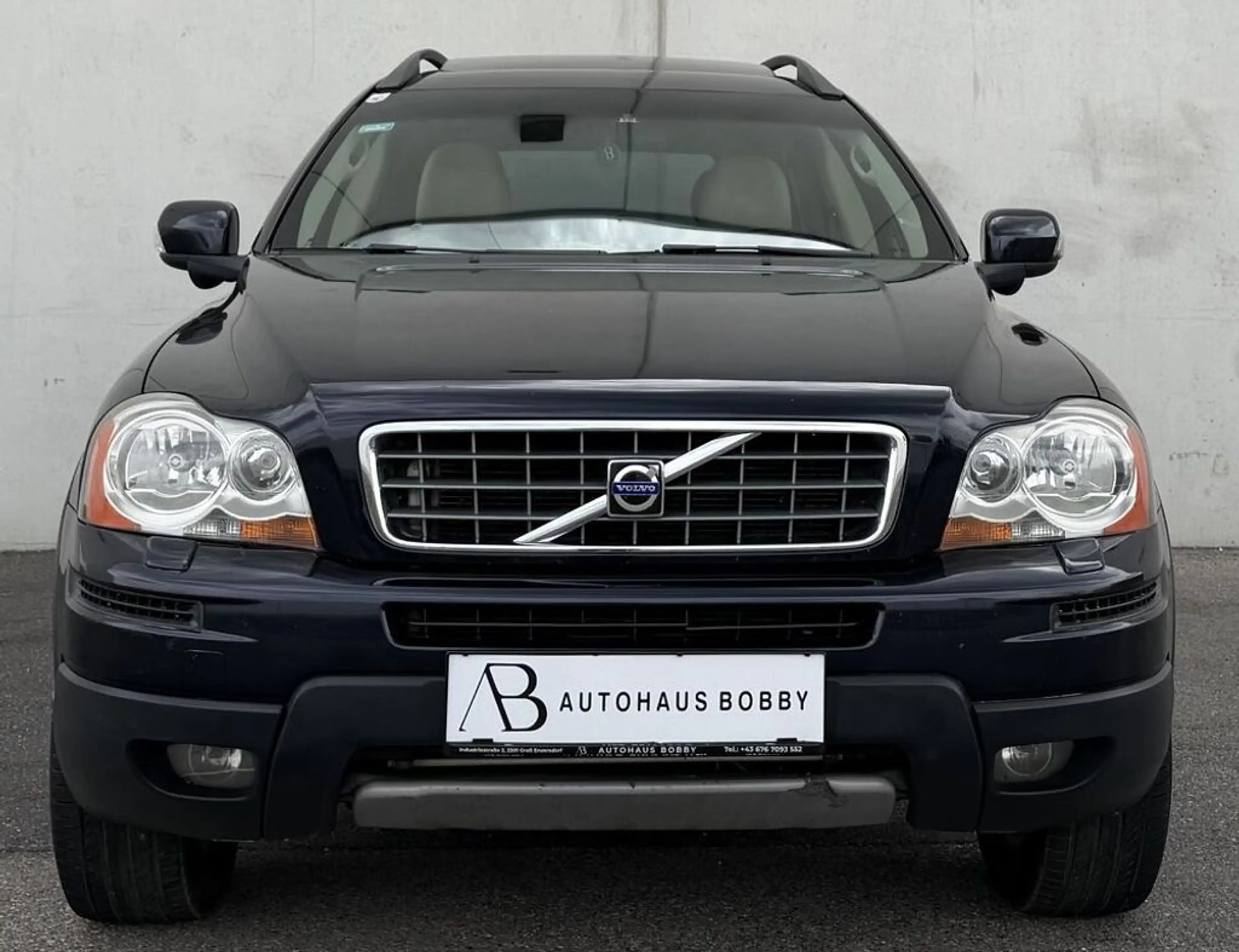 Volvo XC90 3,2 A Sport Geartronic 2.Besitz 7.Sitzer — photo 5