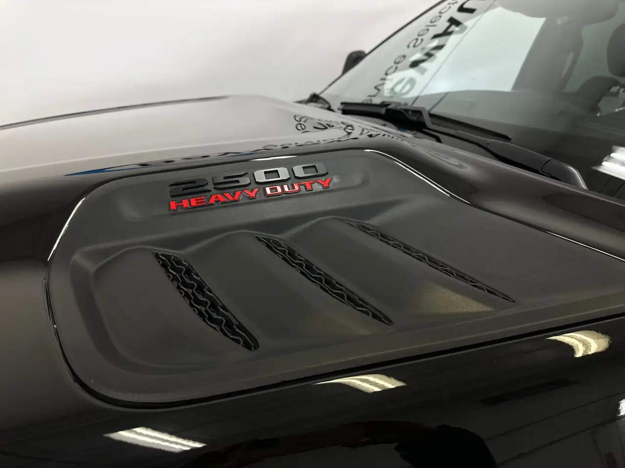 RAM 2500 снимка RAM 2500