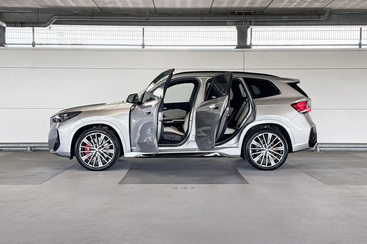 BMW iX1 2026