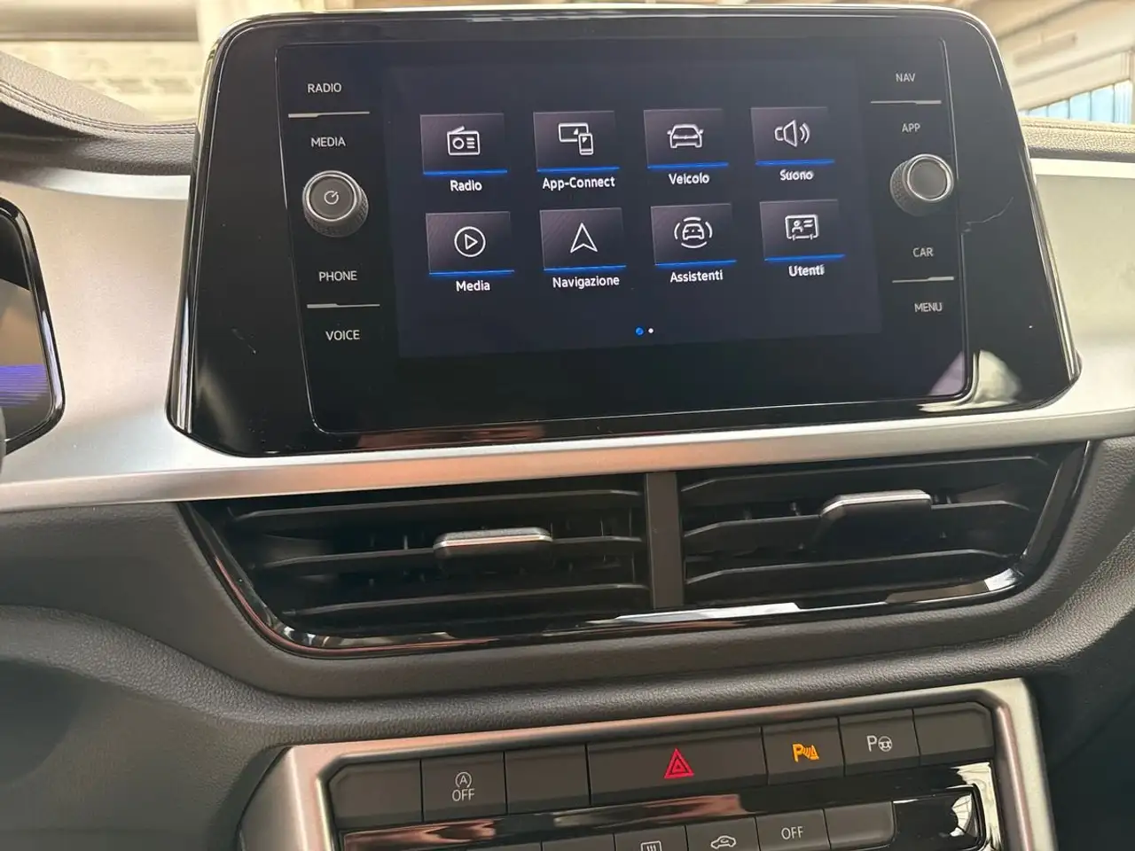 Volkswagen T-Roc T-Roc I 2022 1.0 tsi Life 110cv 17