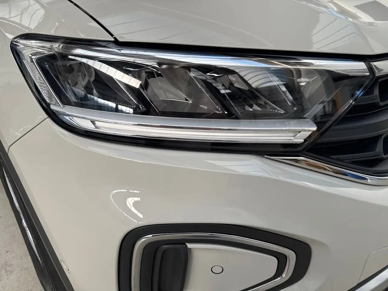 Volkswagen T-Roc T-Roc I 2022 1.0 tsi Life 110cv 10