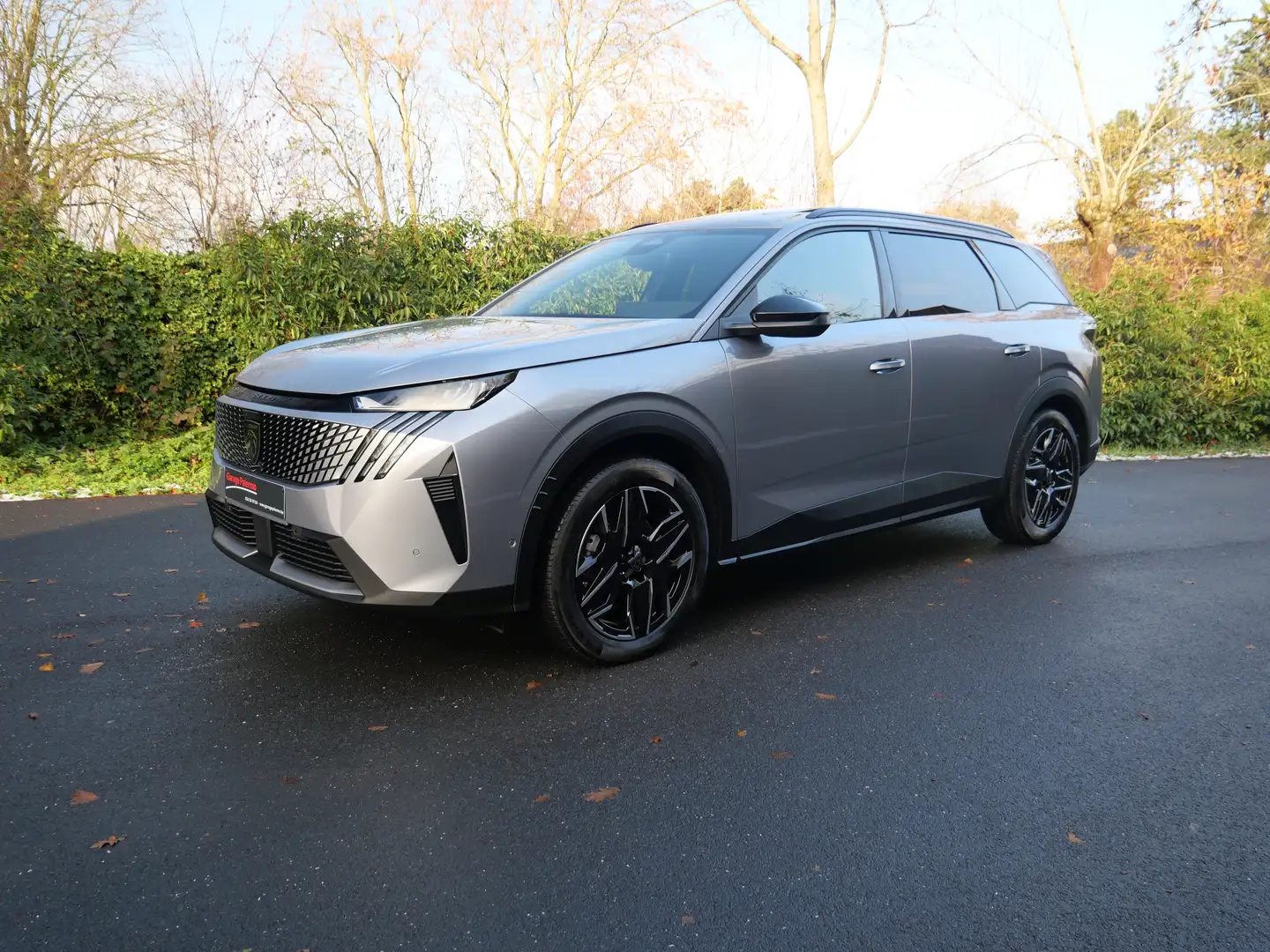 Peugeot 5008 NEW 5008 FIRST EDITION HYBRID Argent - 1