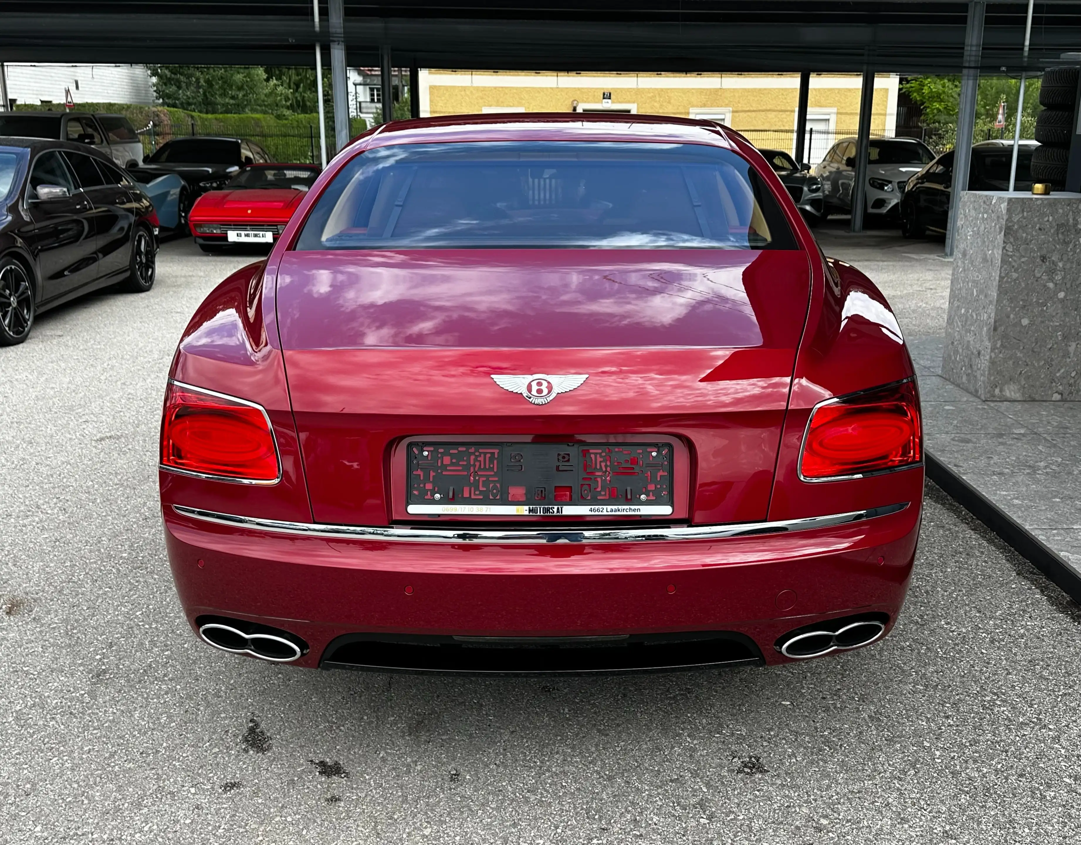 Bentley Flying Spur V8 S *Ö-2.Besitz*Ein-Traum* — photo 11