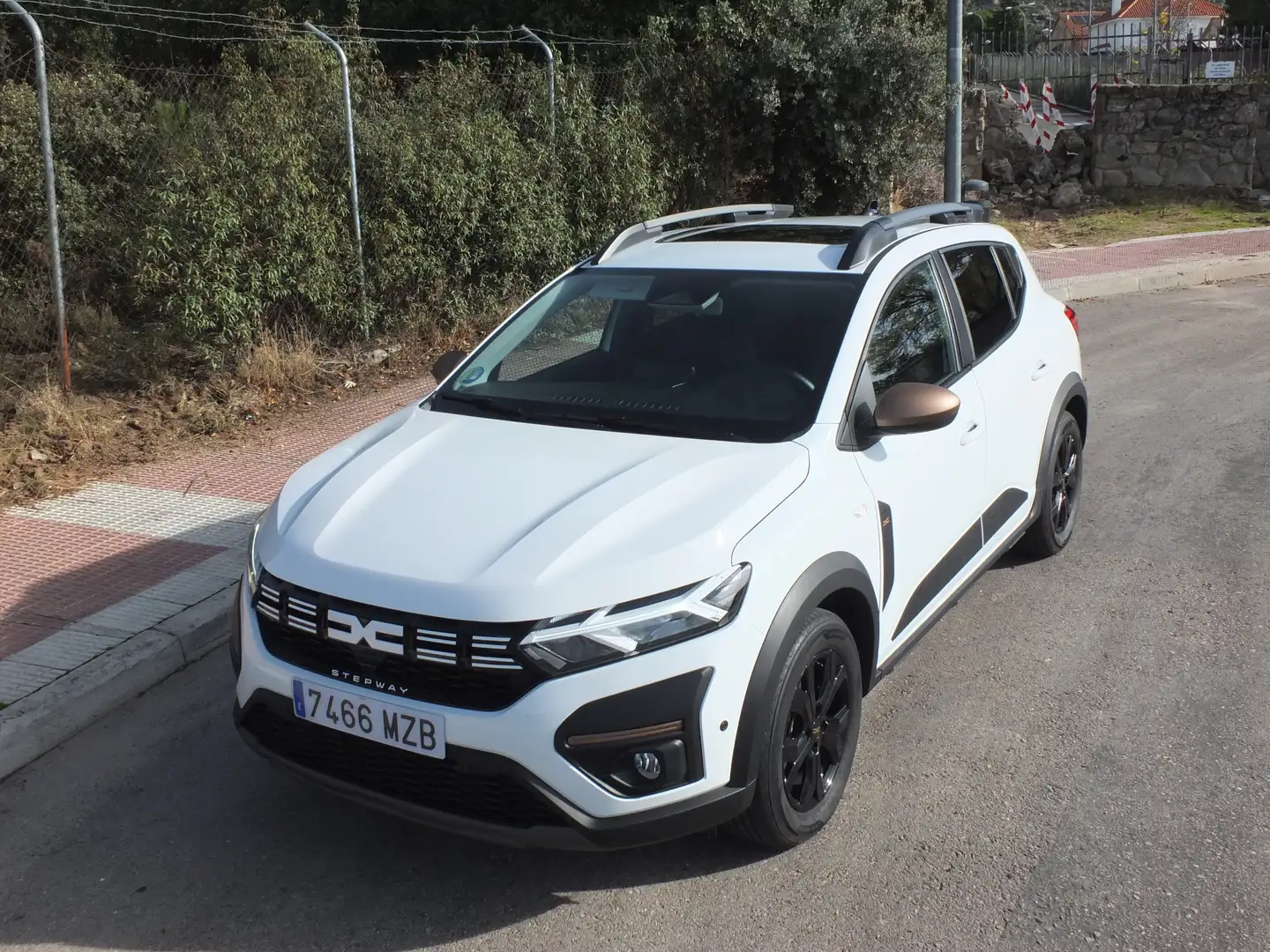 Dacia Sandero Sandero Stepway ECO-G Expresion Go 74kW Blanco - 1