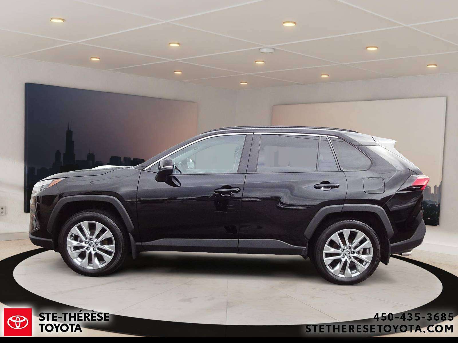 2024 Toyota RAV 4 Groupe Premium