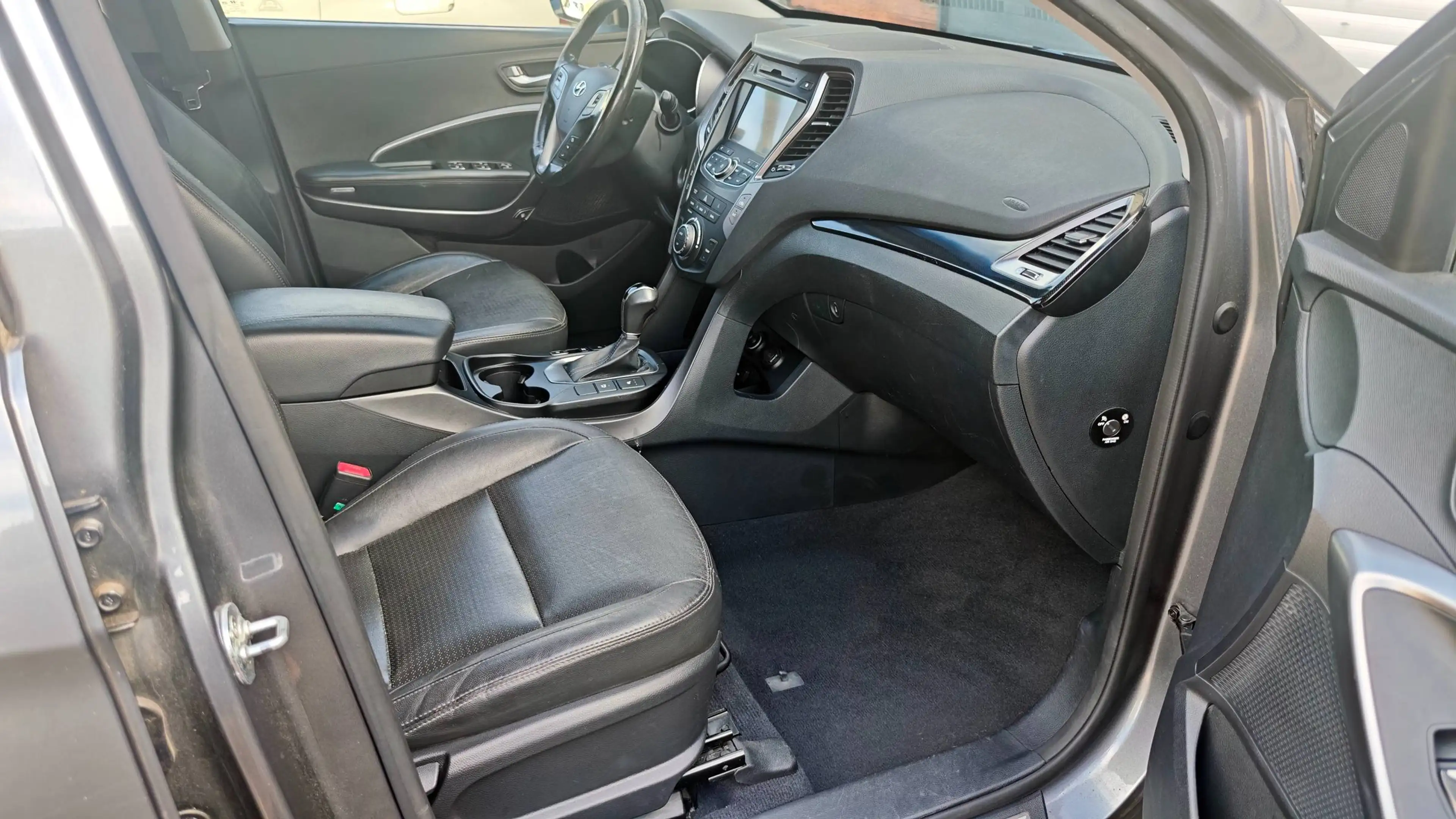 Hyundai SANTA FE 2.2 CRDi Style 2WD *Navi*Kamera*AHK* — photo 14