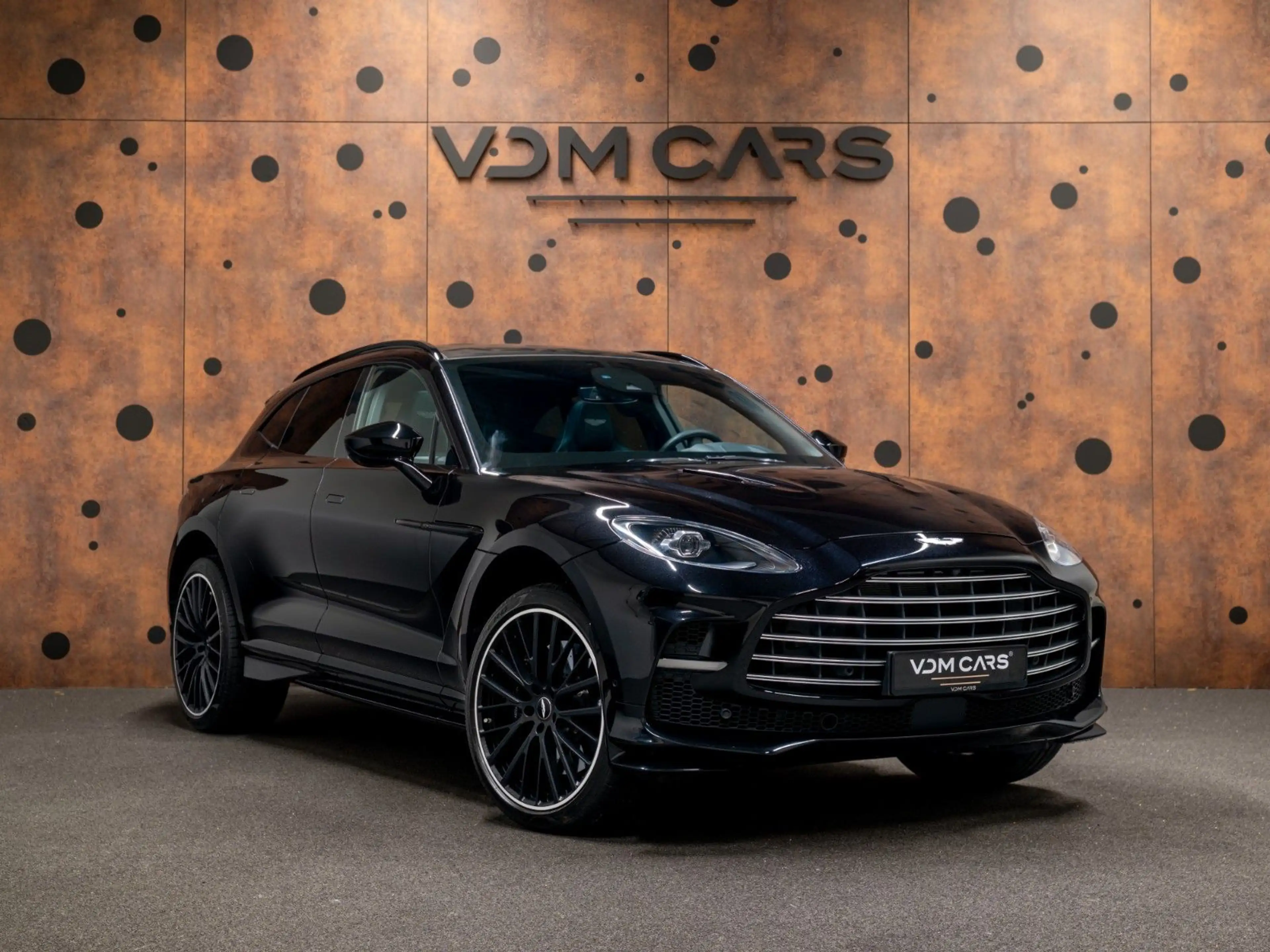 Aston Martin DBX 707 *Carbon*Sitzbelüftung*ACC*360*DesignPack — photo 7