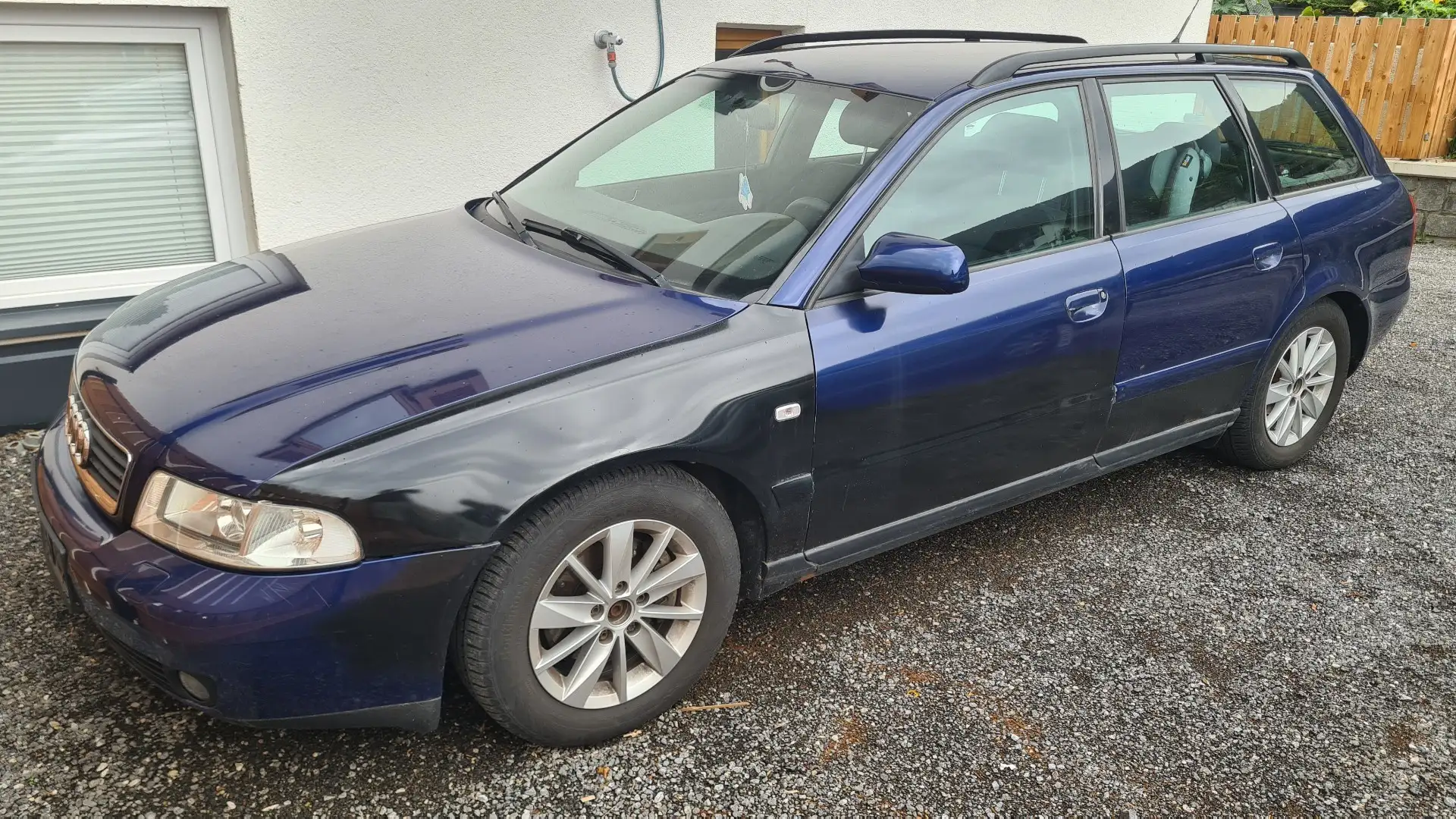 Audi A4 B5 1.9 TDI QUATTRO ATJ 6 Gang Blau - 1