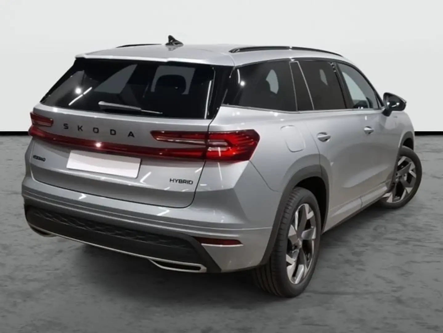 Skoda Kodiaq Sportline 1.5 TSI mHEV 110 kW (150 CV) DSG 7 vel. Plateado - 2