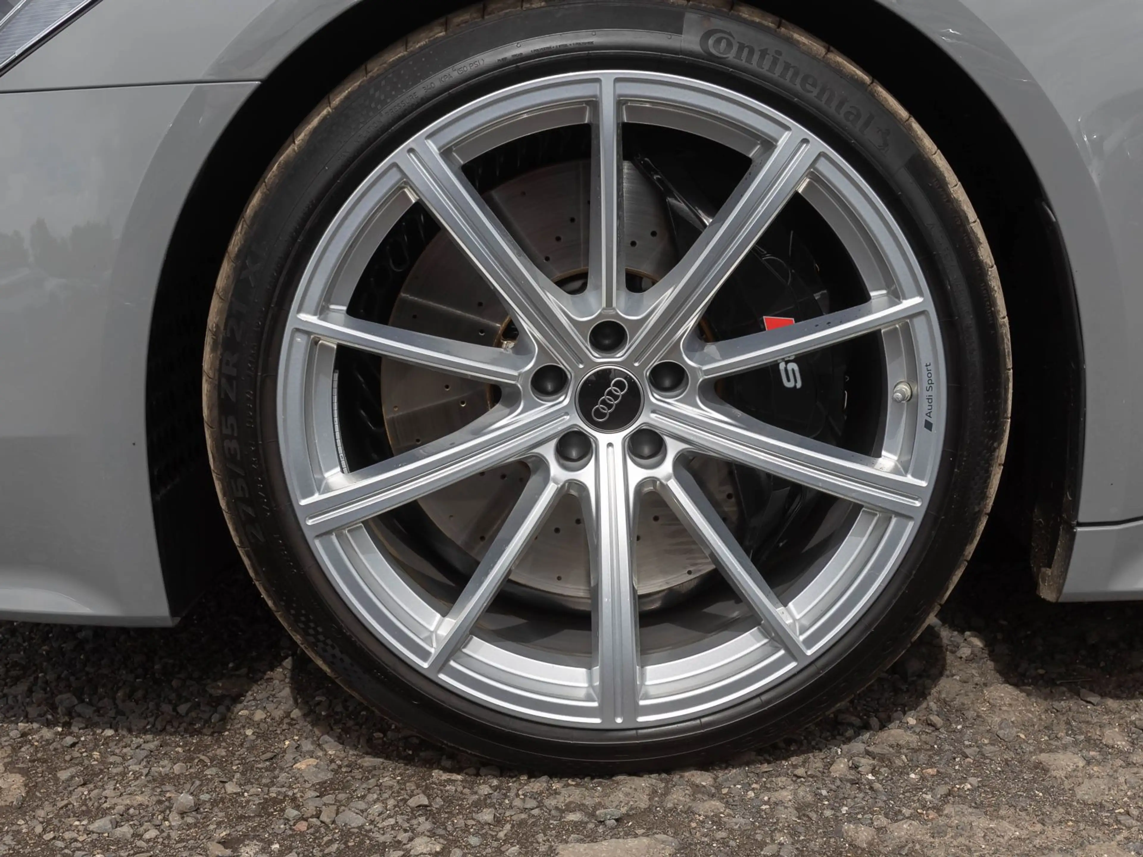 Audi RS7 RS7 Sportback Navi LED HuD Luftfederung Panorama — photo 11