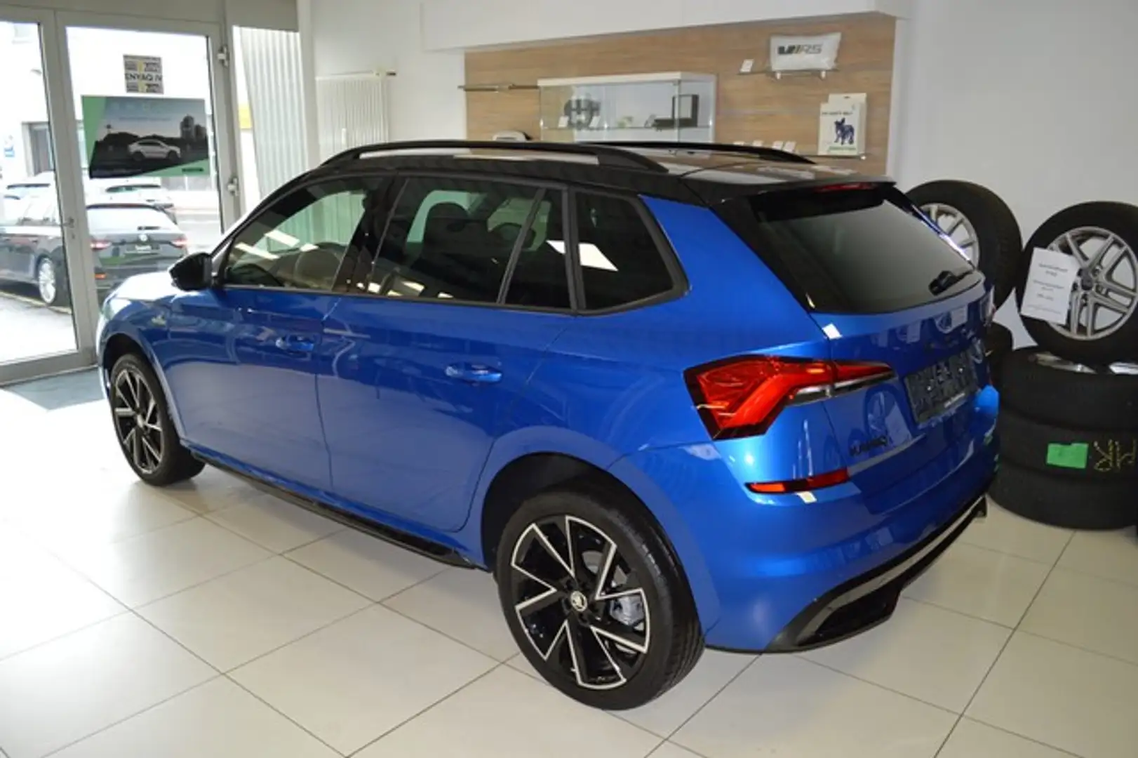 Skoda Kamiq Monte Carlo 1.5 TSI DSG Navi LED Pano Rückfahrk... Blau - 2