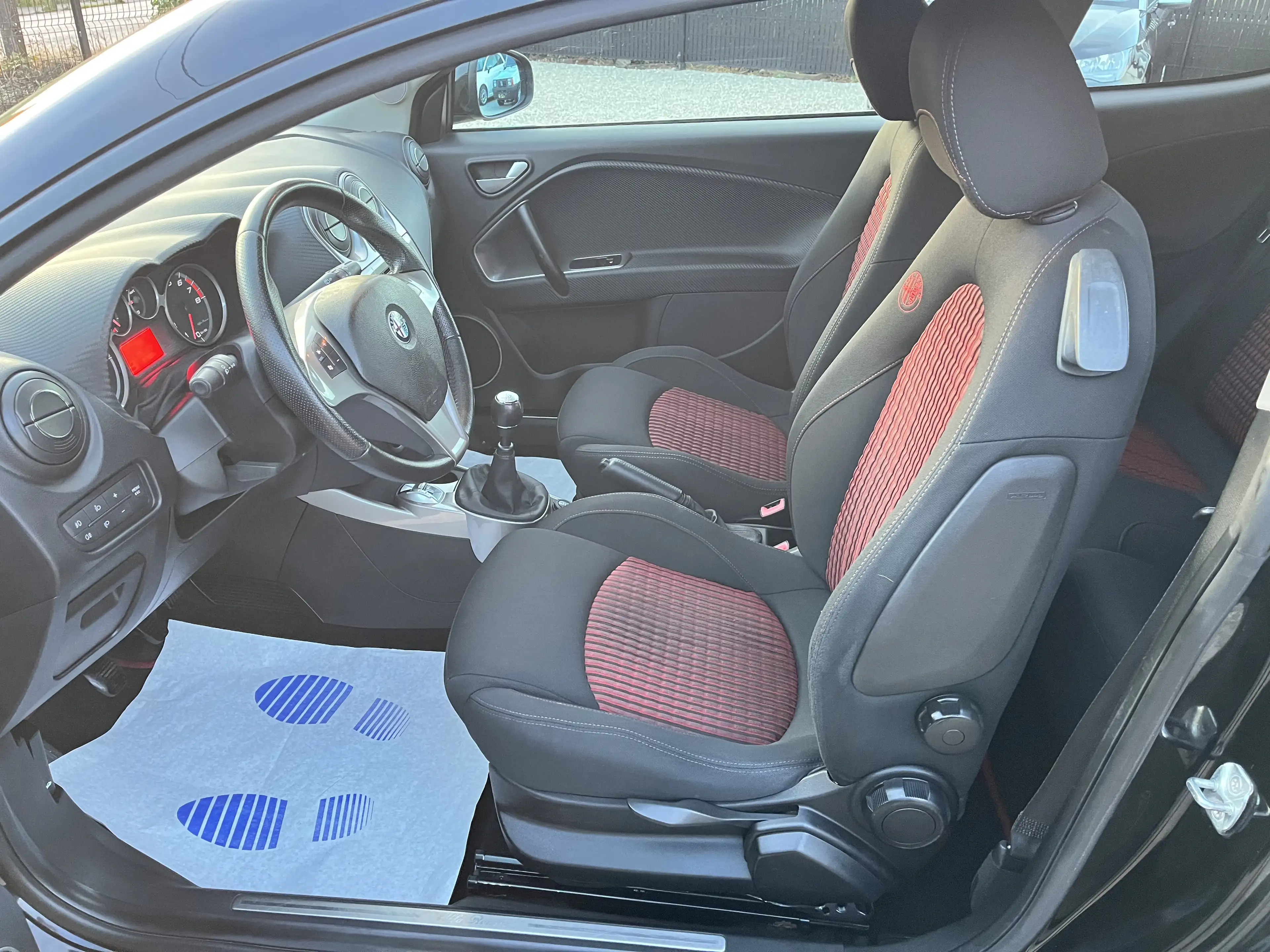 Alfa Romeo MiTo Mito 1.4i TURISMO SPORT GARANTIE 12 MOIS — photo 8