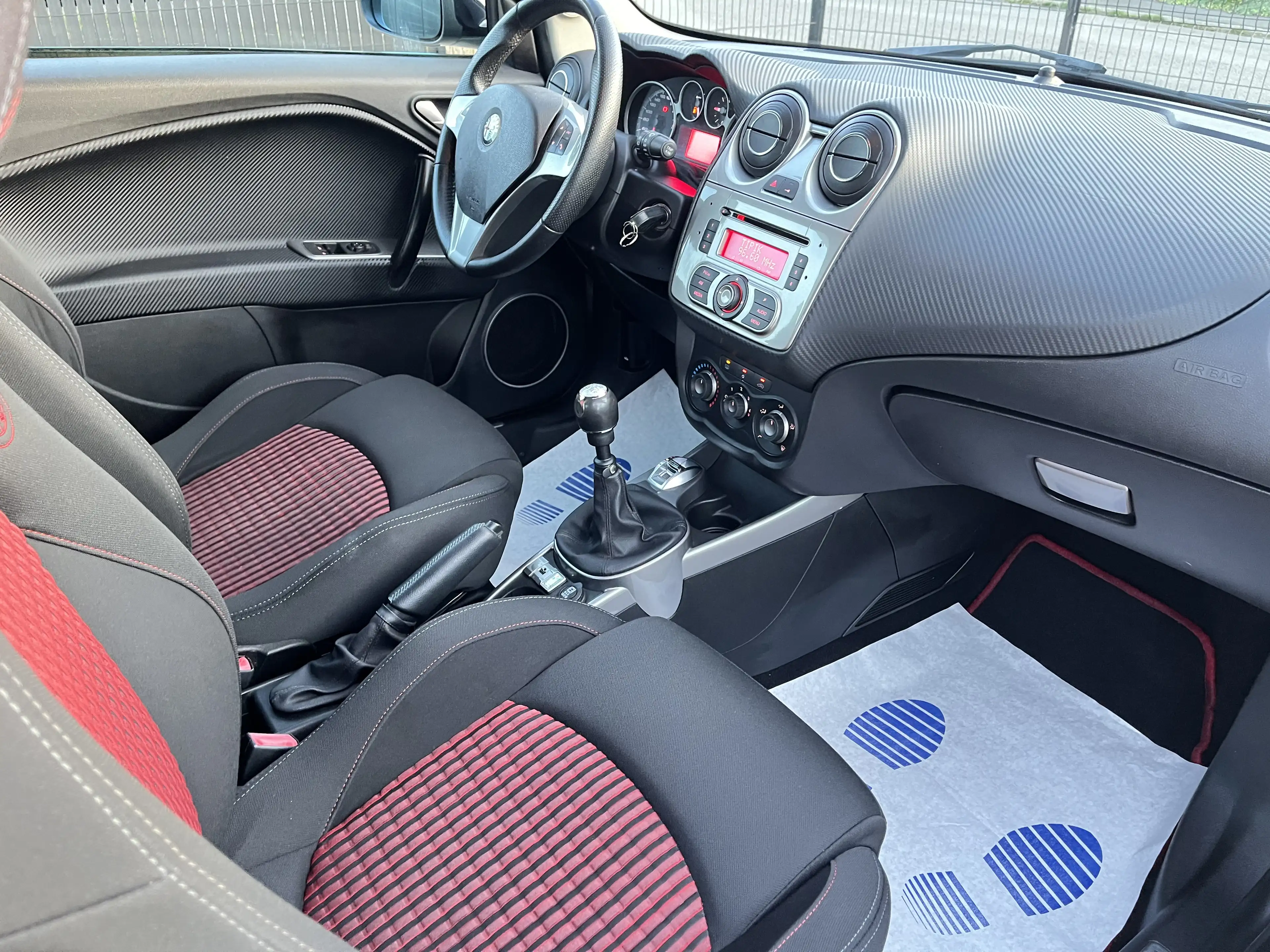 Alfa Romeo MiTo Mito 1.4i TURISMO SPORT GARANTIE 12 MOIS — photo 10