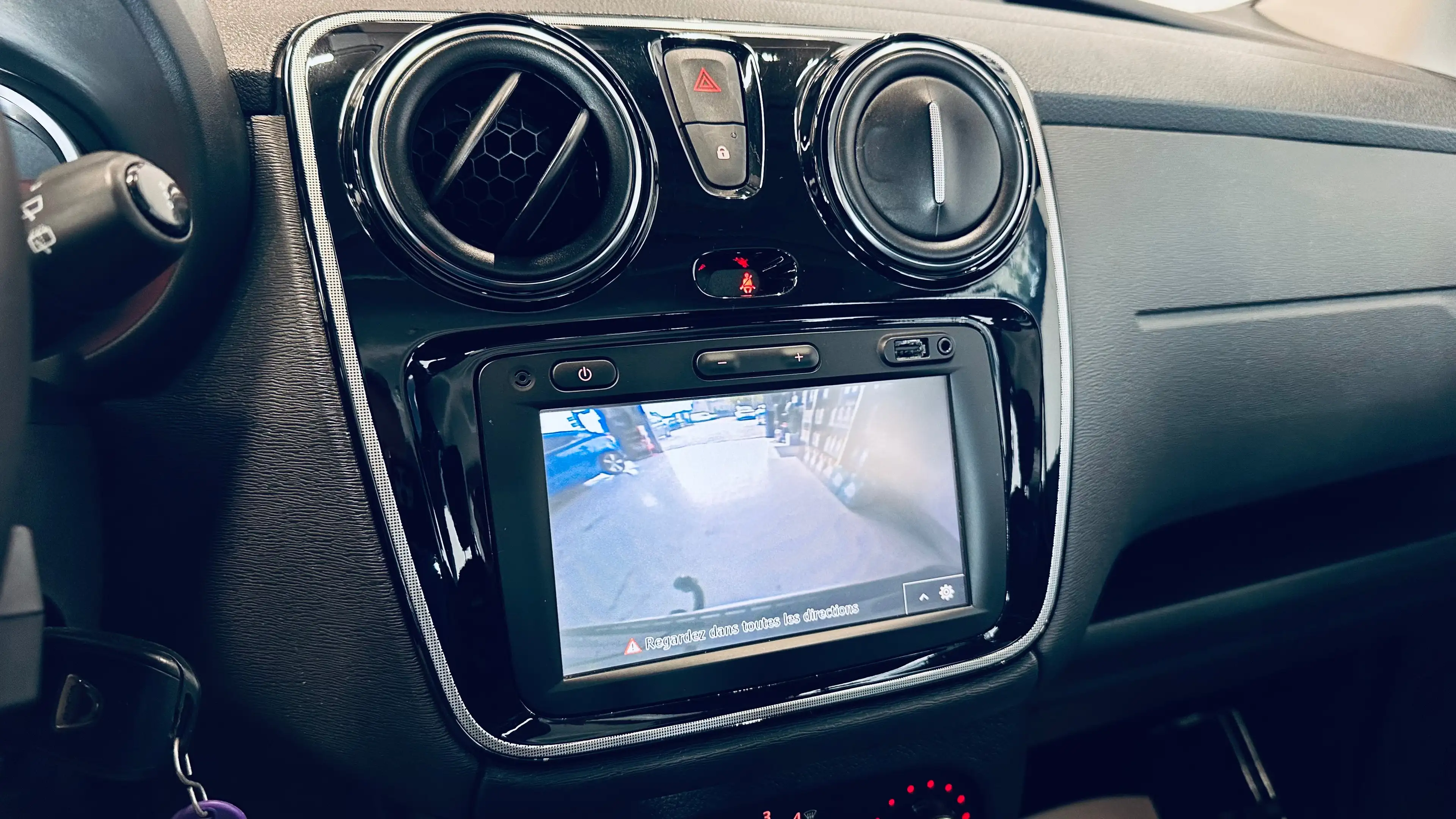 Dacia Dokker Stepway 1.2 TCe CAMERA PDC LIM NAVI CLIM BLUETOOTH — photo 11