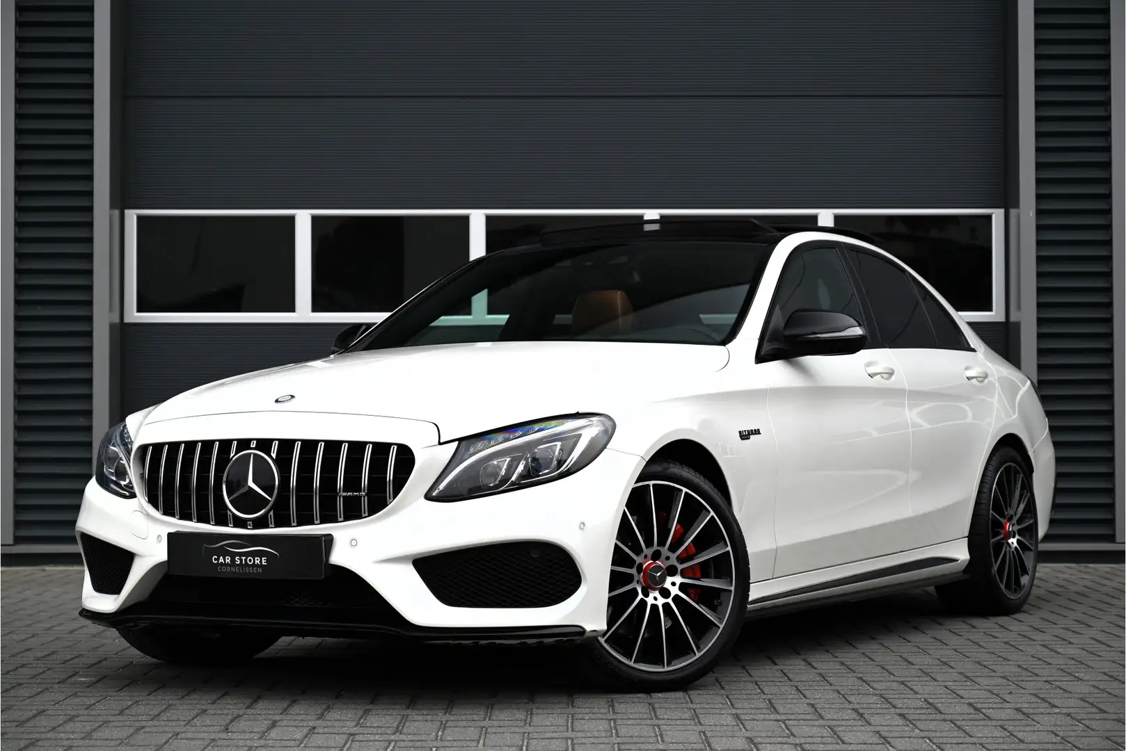 Mercedes-Benz C 400 4MATIC AMG 425 PK STAGE 2 / PANO / DESIGNO / LUCHT Wit - 1