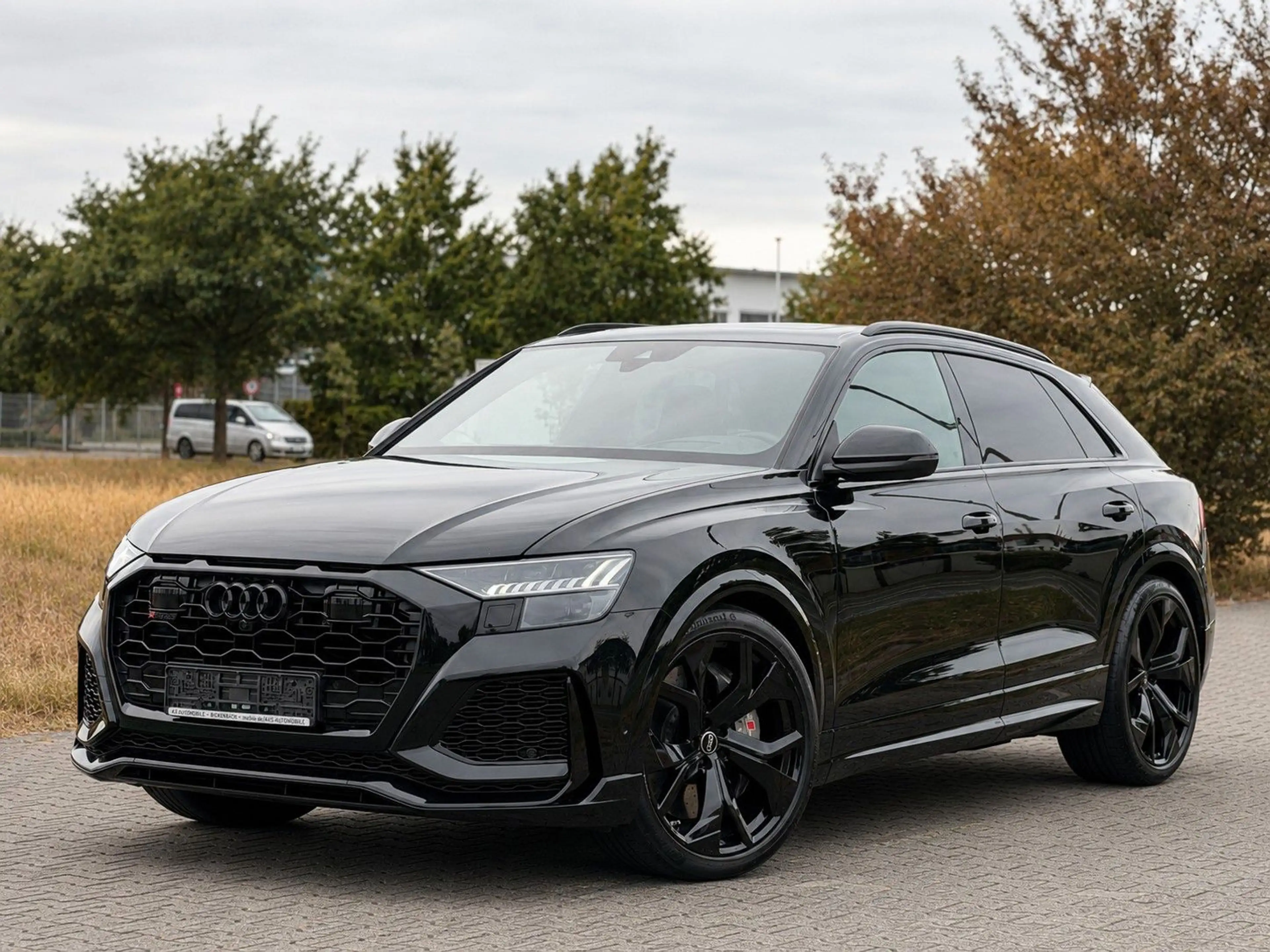 Audi RS Q8 *DYNAMIK PAKET PLUS*KERAMIK*ABSOLUT VOLL* — photo 3