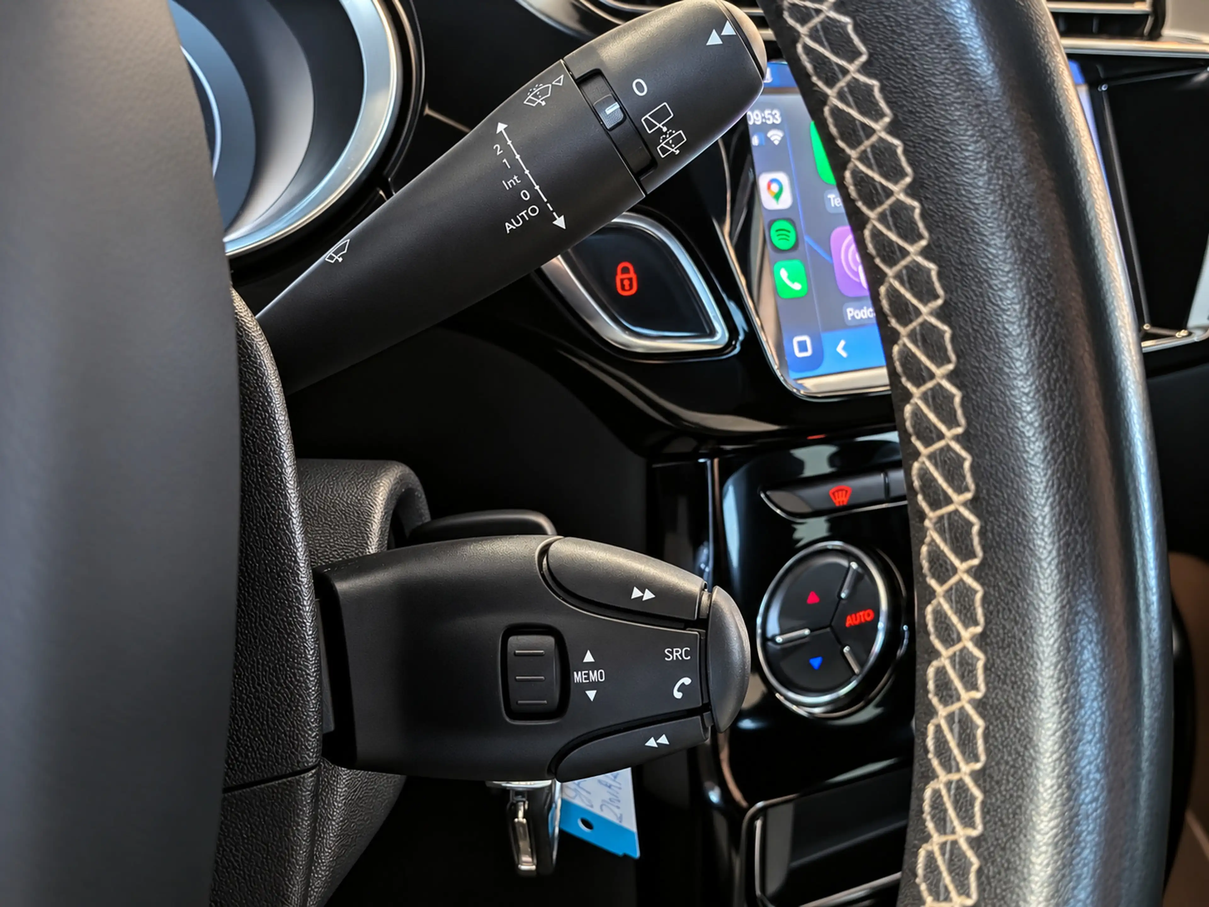 DS Automobiles DS 3 1.2 PureTech So Chic Automaat Airco, Cruise Contro — photo 13