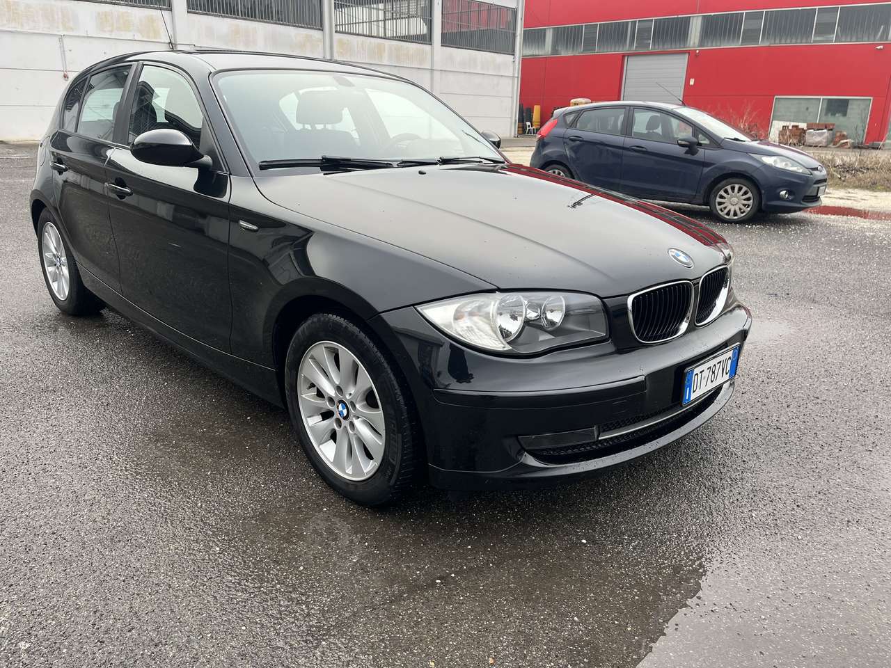 BMW 118 118d 5p 2.0 Futura 143cv dpf Euro 5