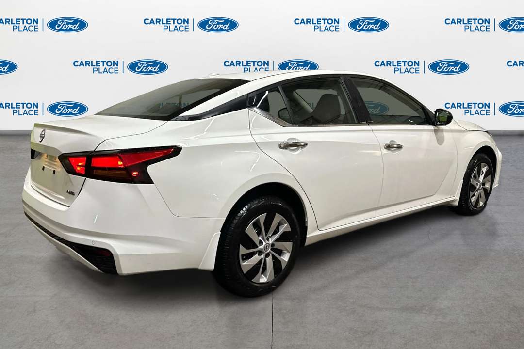 2025 Nissan Altima S  - Heated Seats -  Apple CarPlay — снимка 1